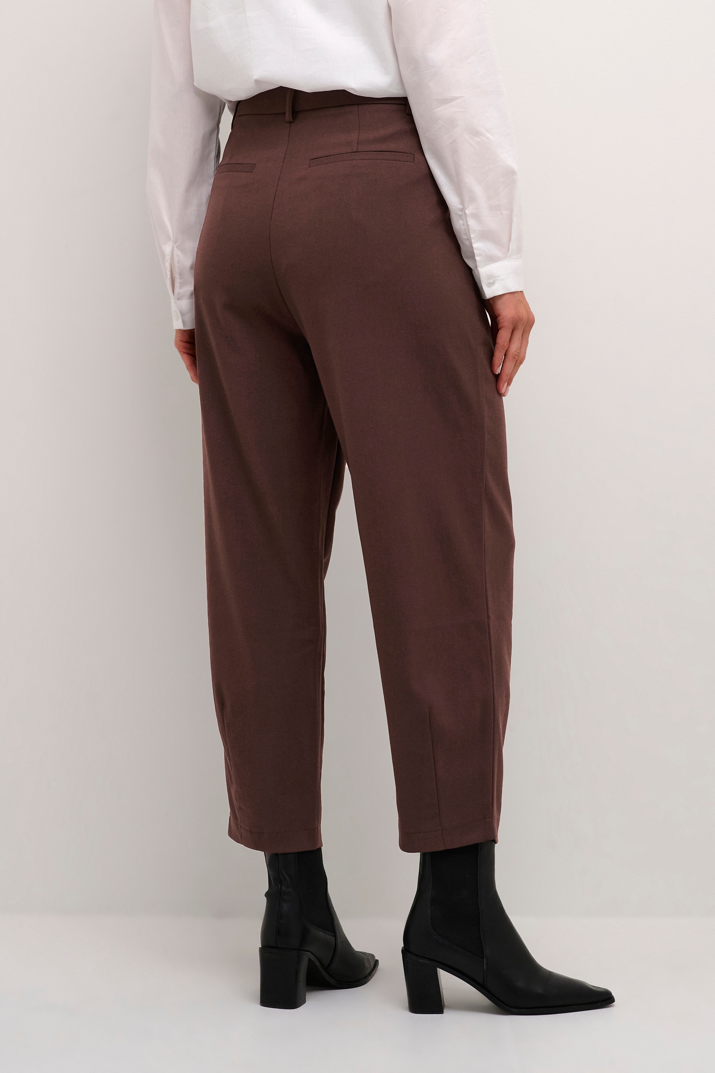 KAmerle Trousers LOOKBOOK BACK 10504769-191016