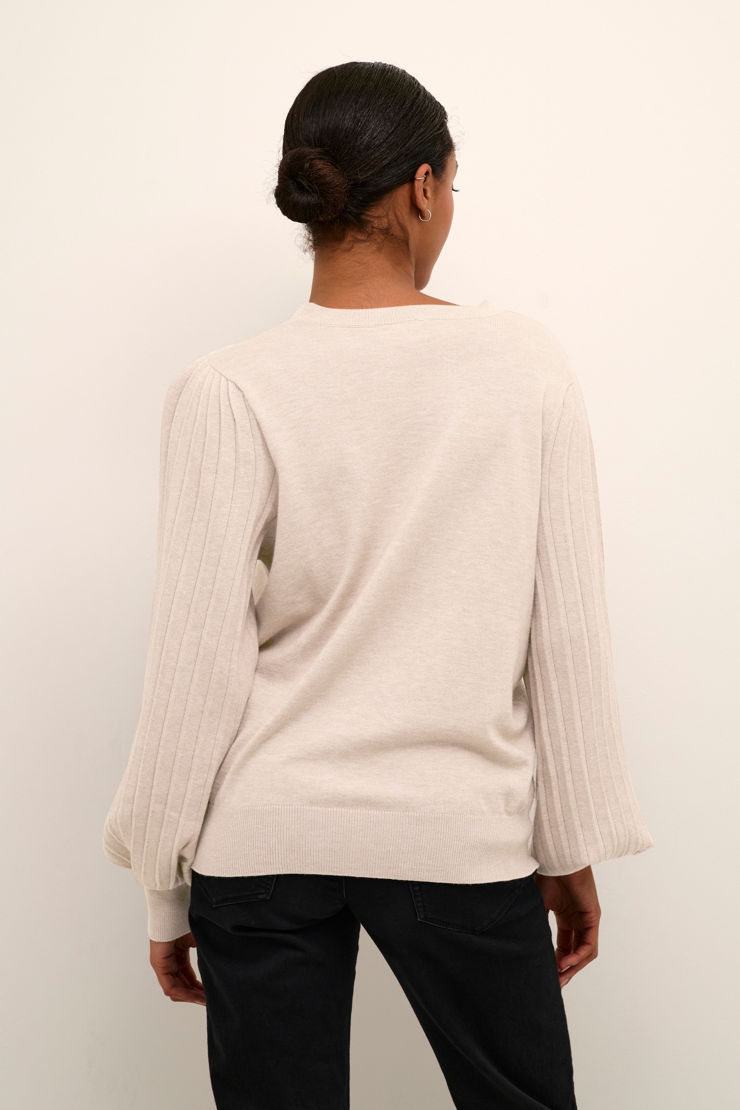 KAlone Pullover LOOKBOOK BACK 10507905-101323