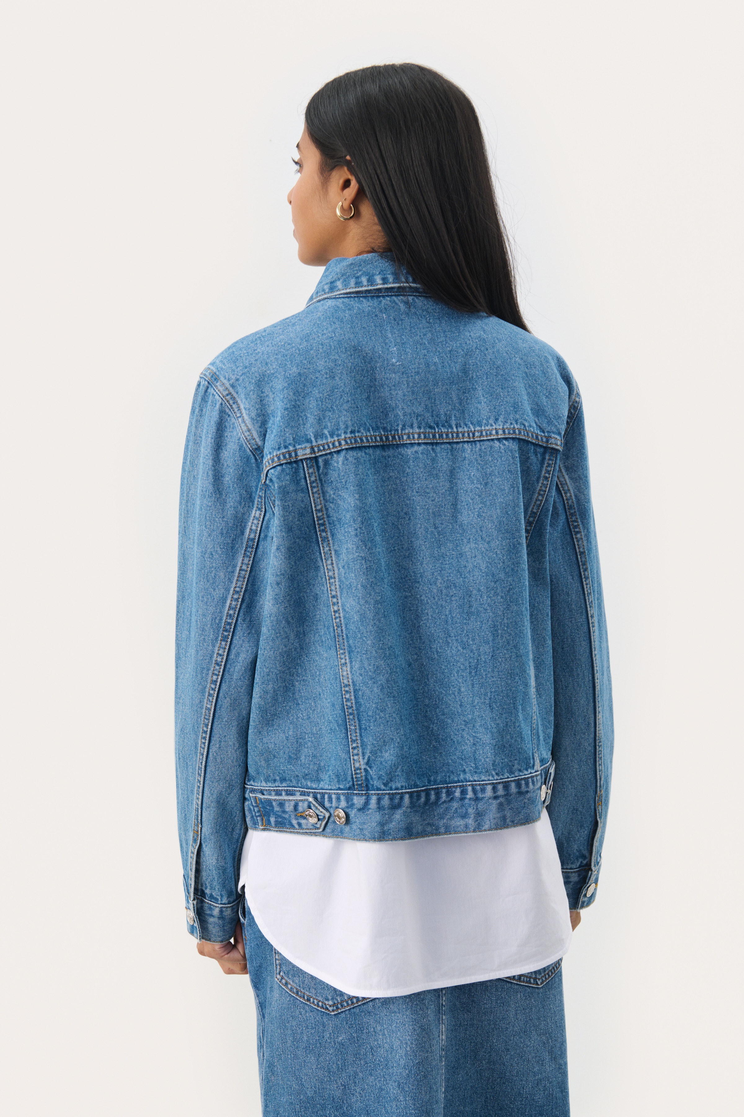 NicholePW Denim Outerwear LOOKBOOK BACK 30309198-300145