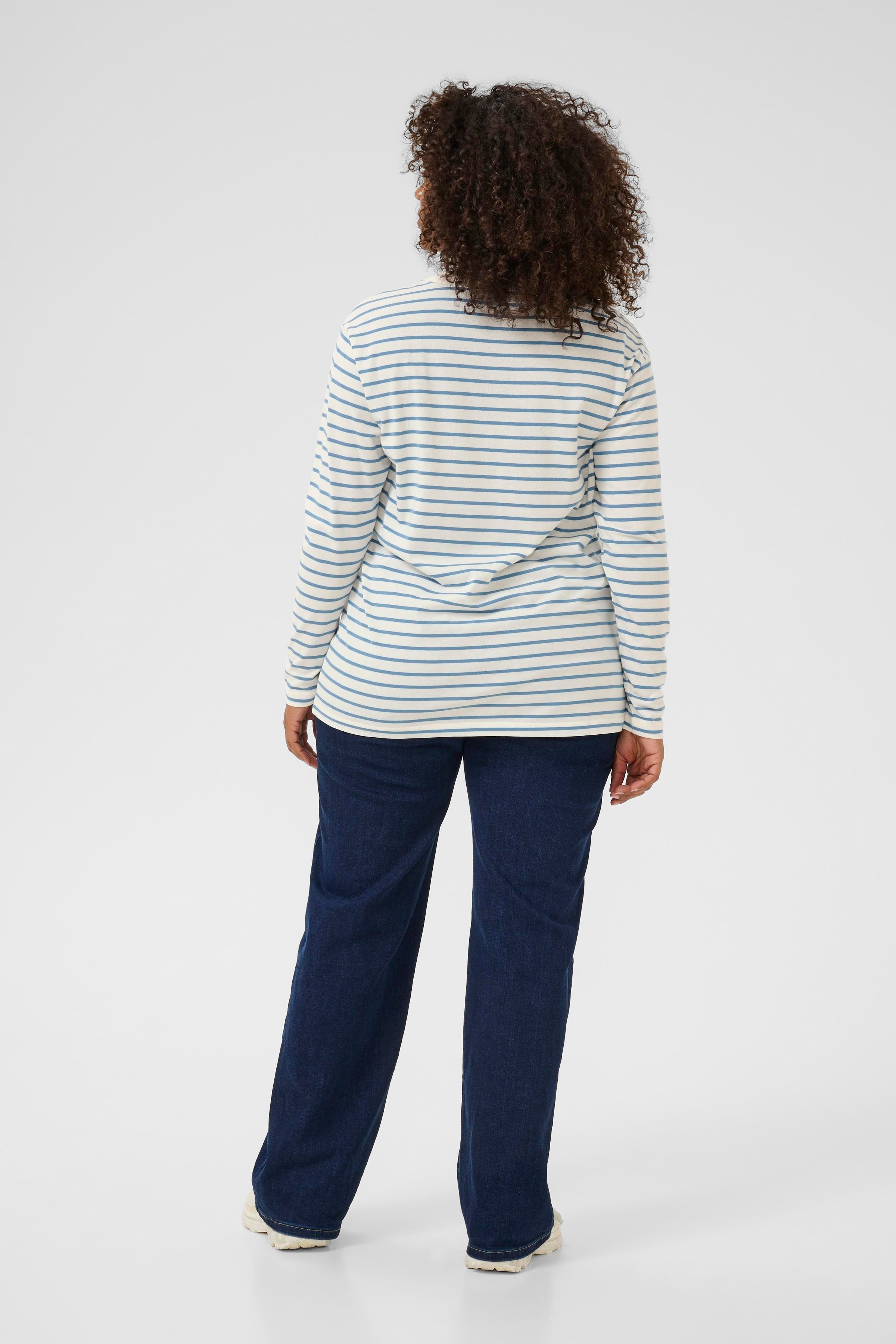 KCwinni T-shirt LOOKBOOK BACK 10581775-108465