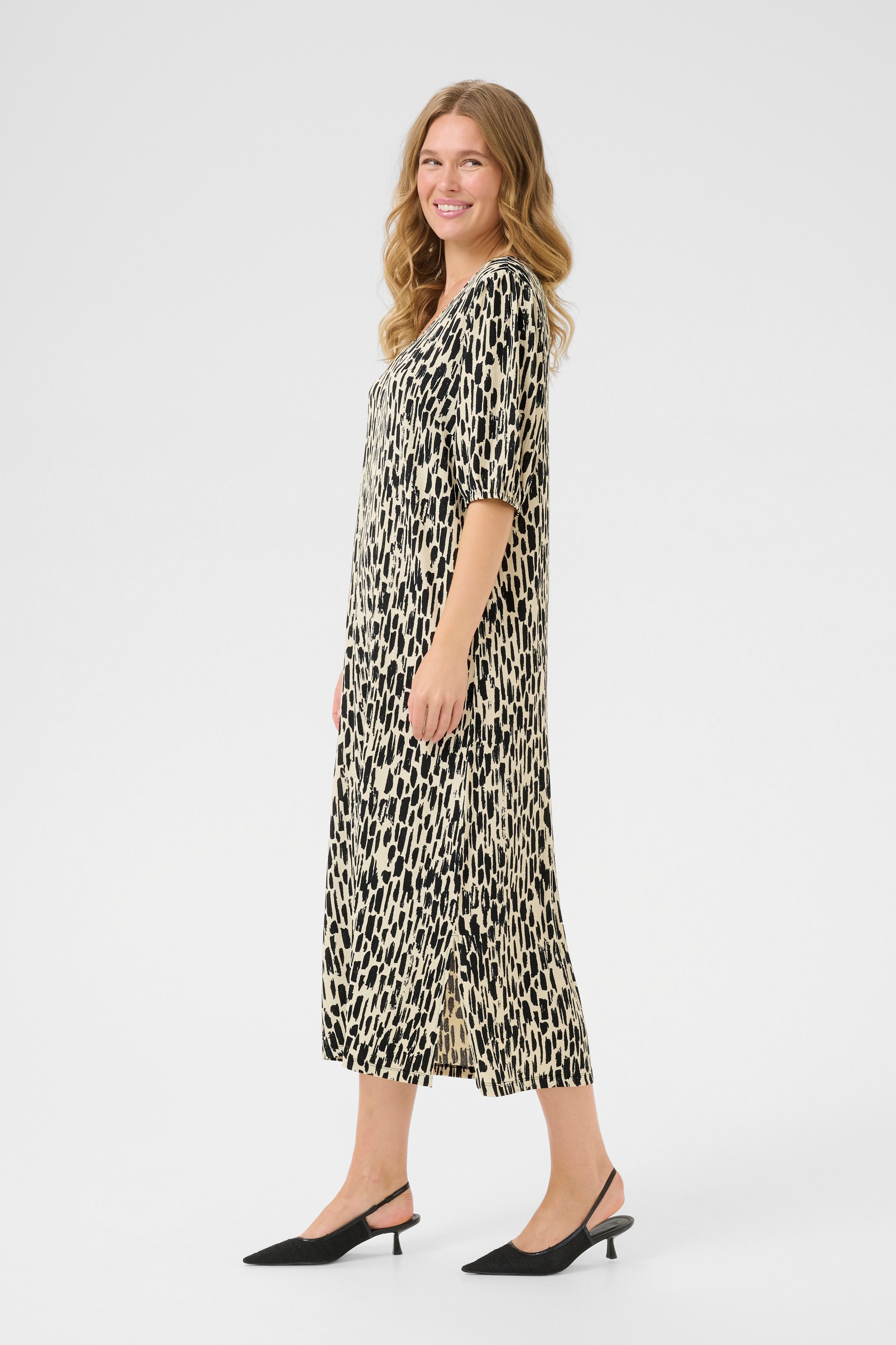 BPanika Klänning LOOKBOOK FRONT 10590838-107496B