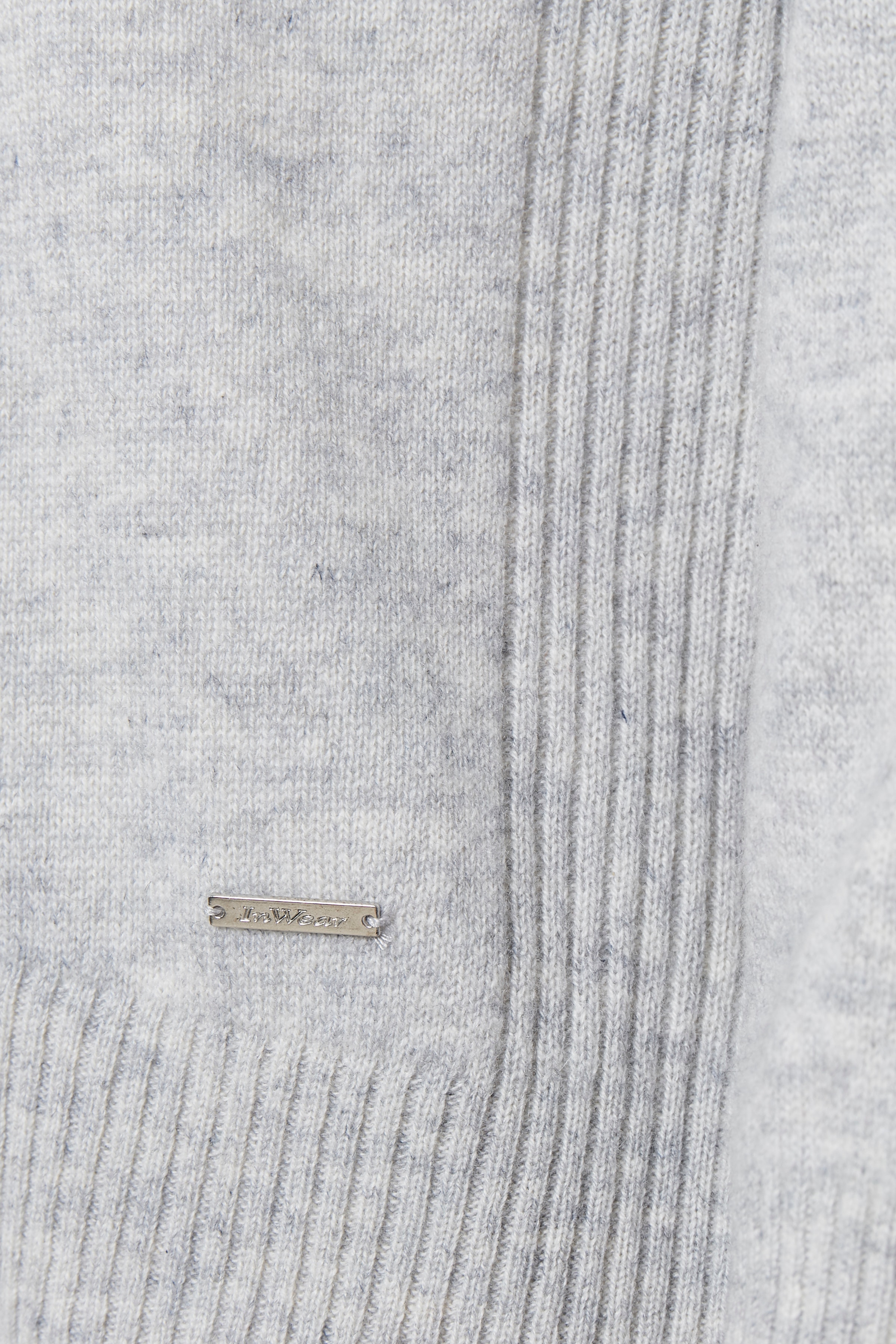 Lukka V-neck Cashmere Pullover PACK DETAIL 30104240-10045