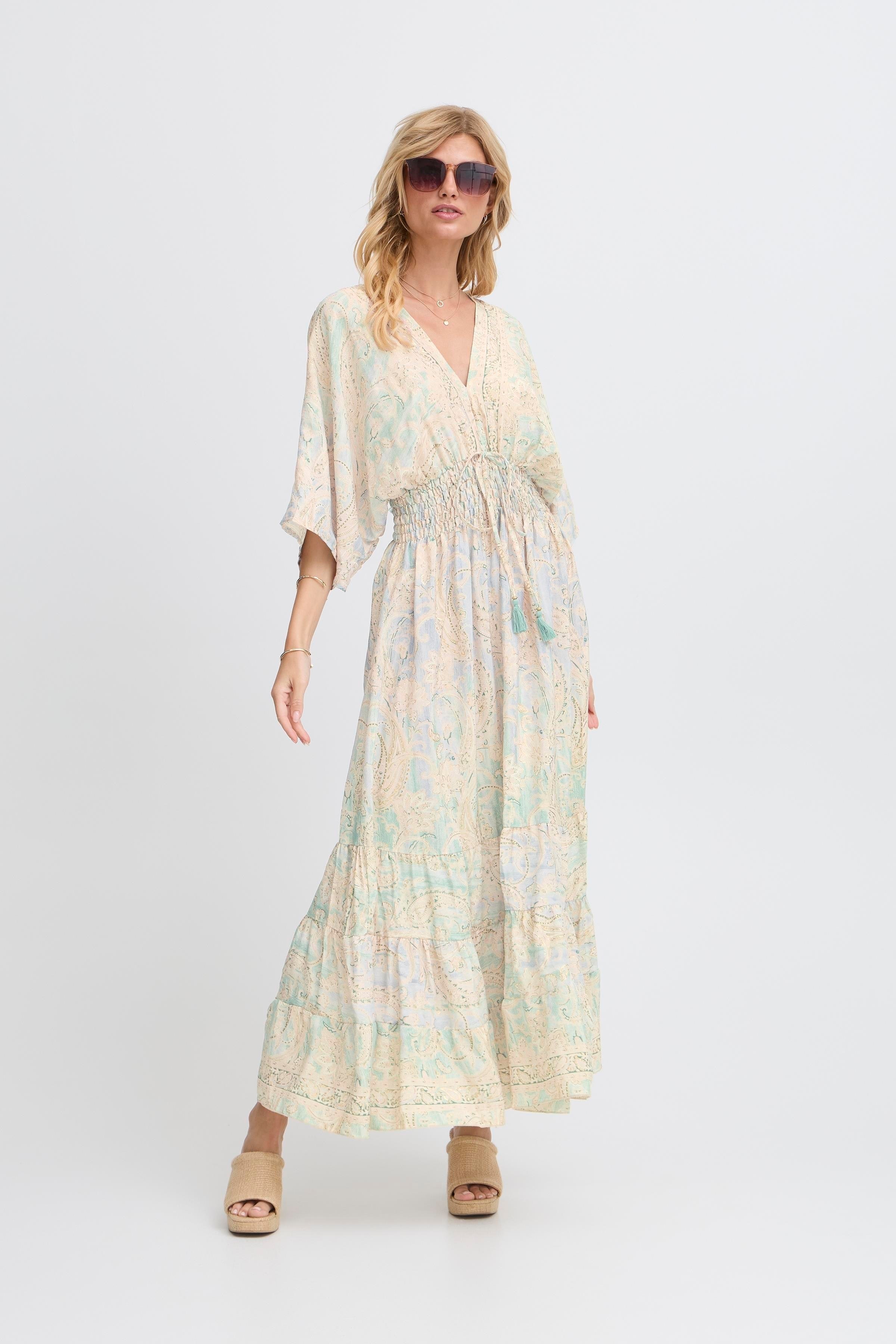 SBILSEBETH Kjole LOOKBOOK FRONT 22101008-205605