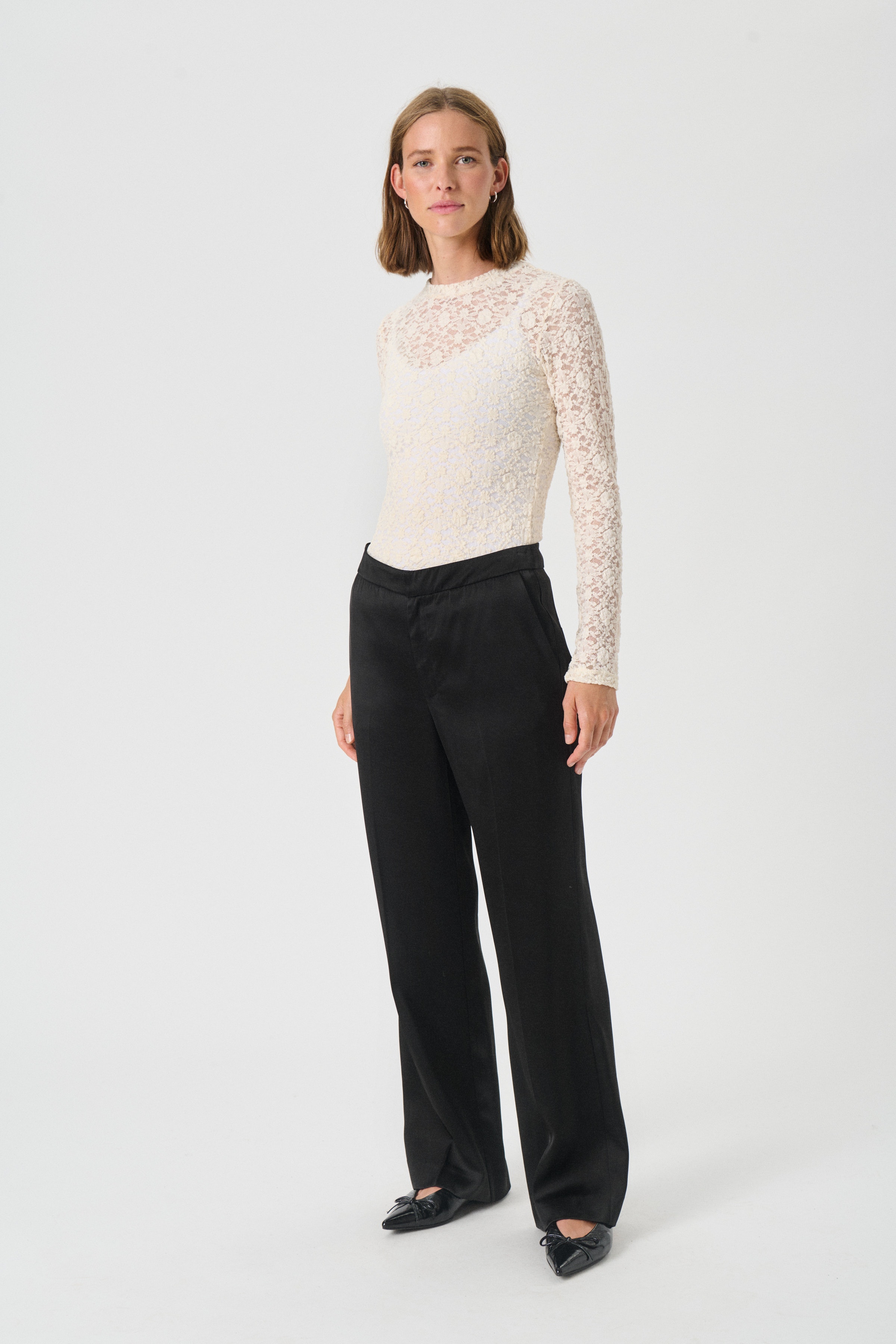UmaPW Trousers LOOKBOOK FRONT 30310134-194008