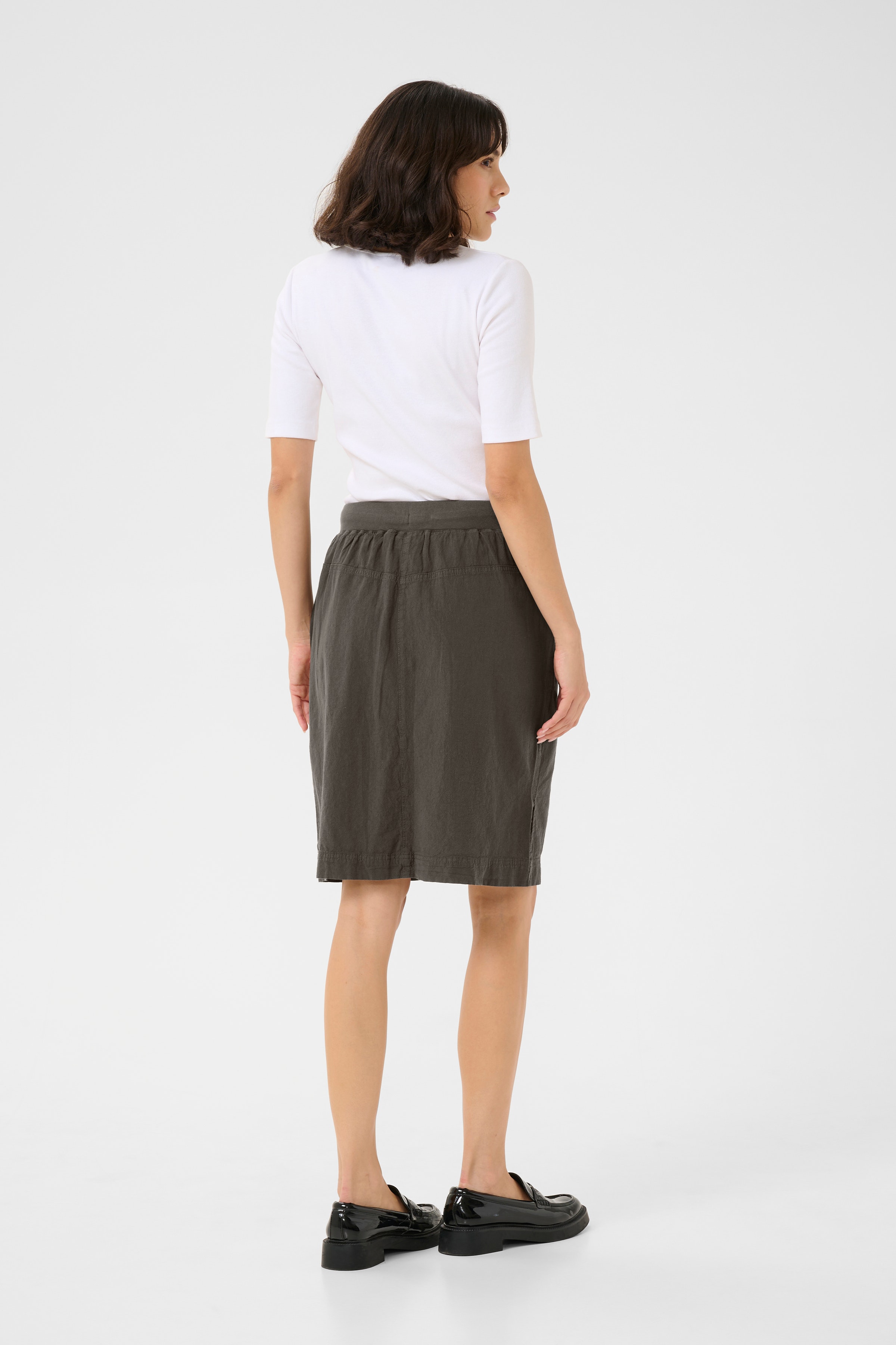 KANaya Skirt LOOKBOOK BACK 10502802-190205