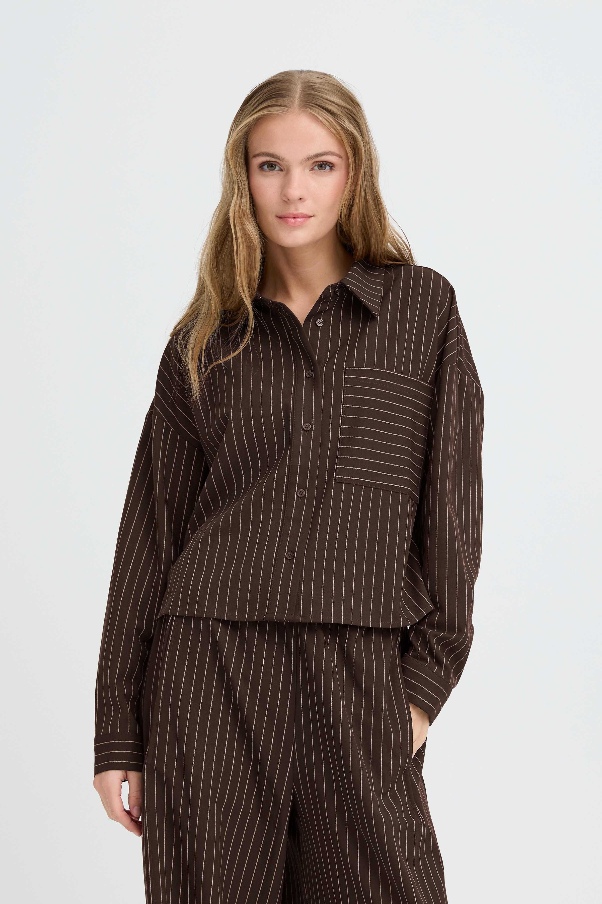 IXTRINE skjorte LOOKBOOK FRONT 20123489-190915