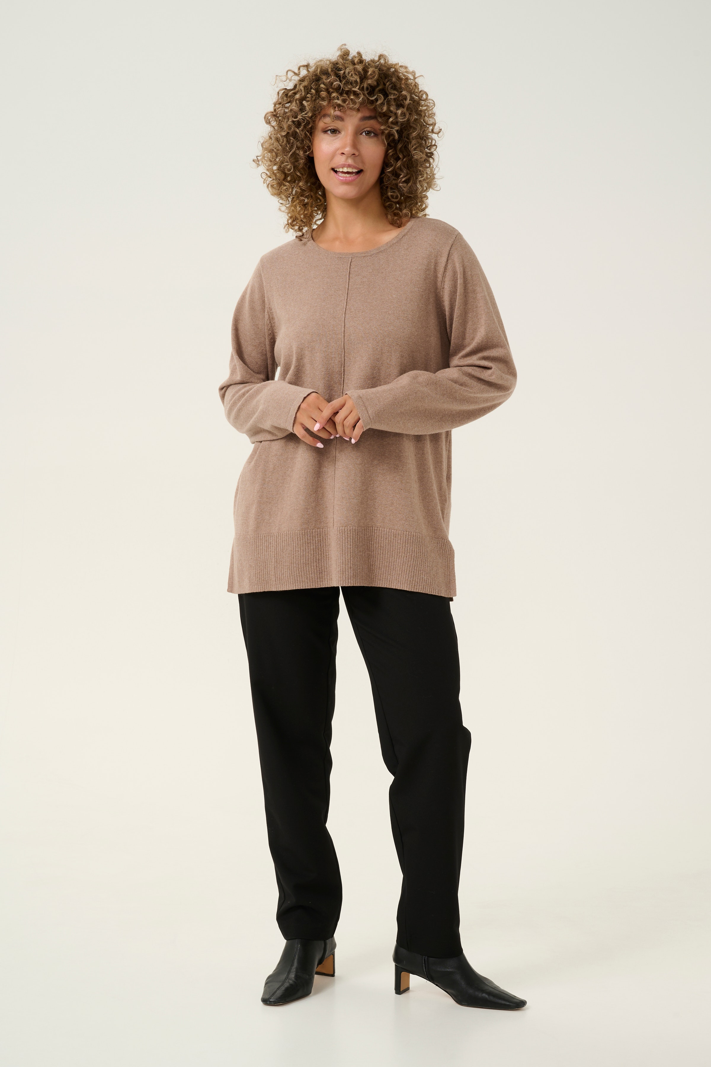 CRAnva Pullover LOOKBOOK FRONT 10612844-1713161