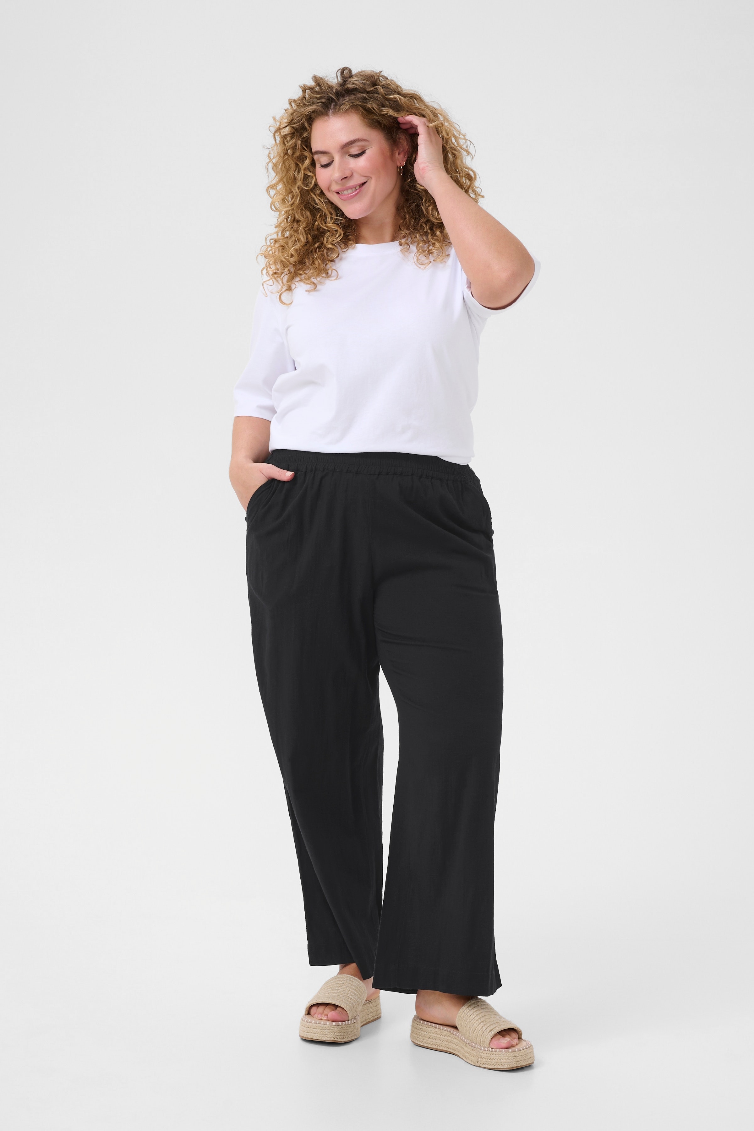 KCpaula Pantalon LOOKBOOK FRONT 10582338-100121