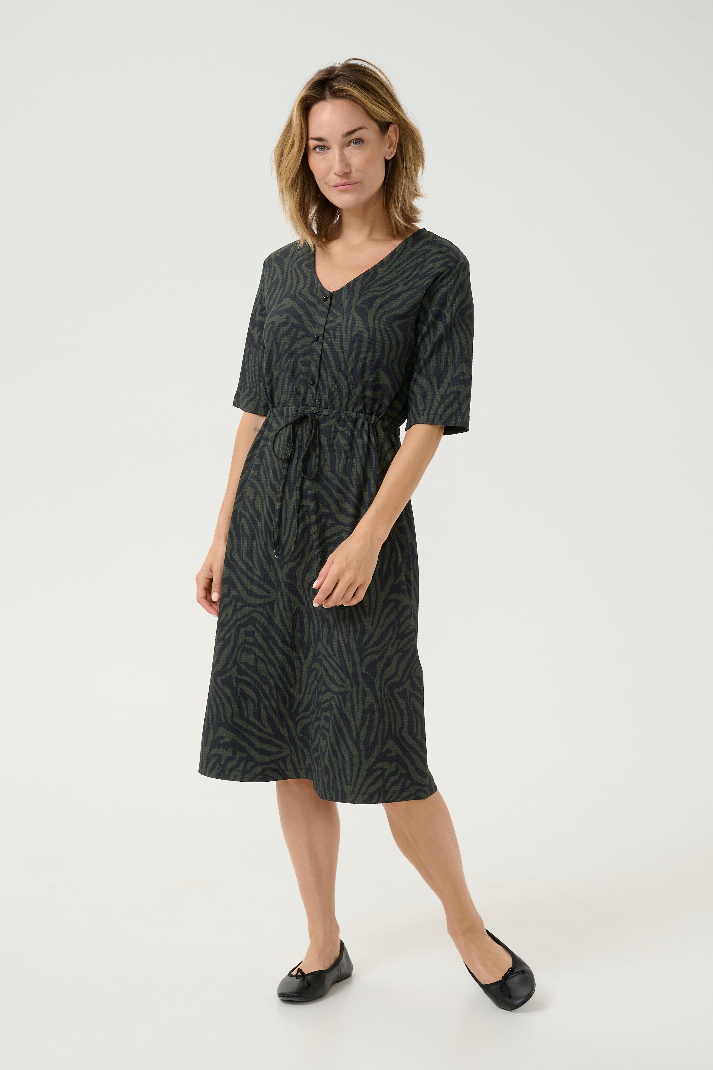 BPhanna Kjole LOOKBOOK FRONT 10590726-107053B