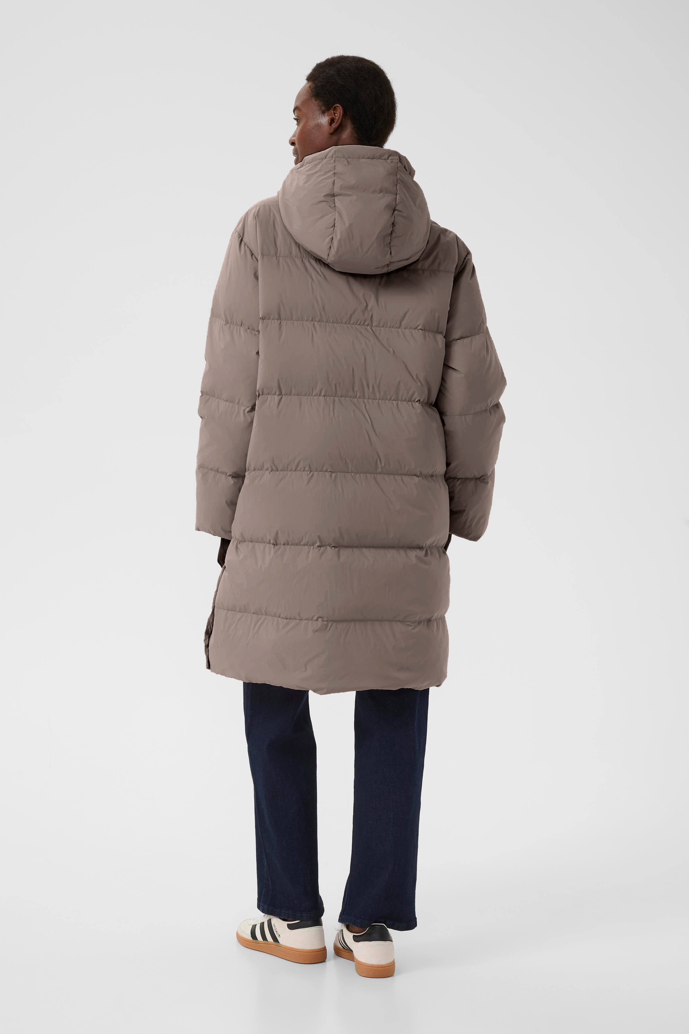 SabaPW Mantel LOOKBOOK BACK 30309729-171212