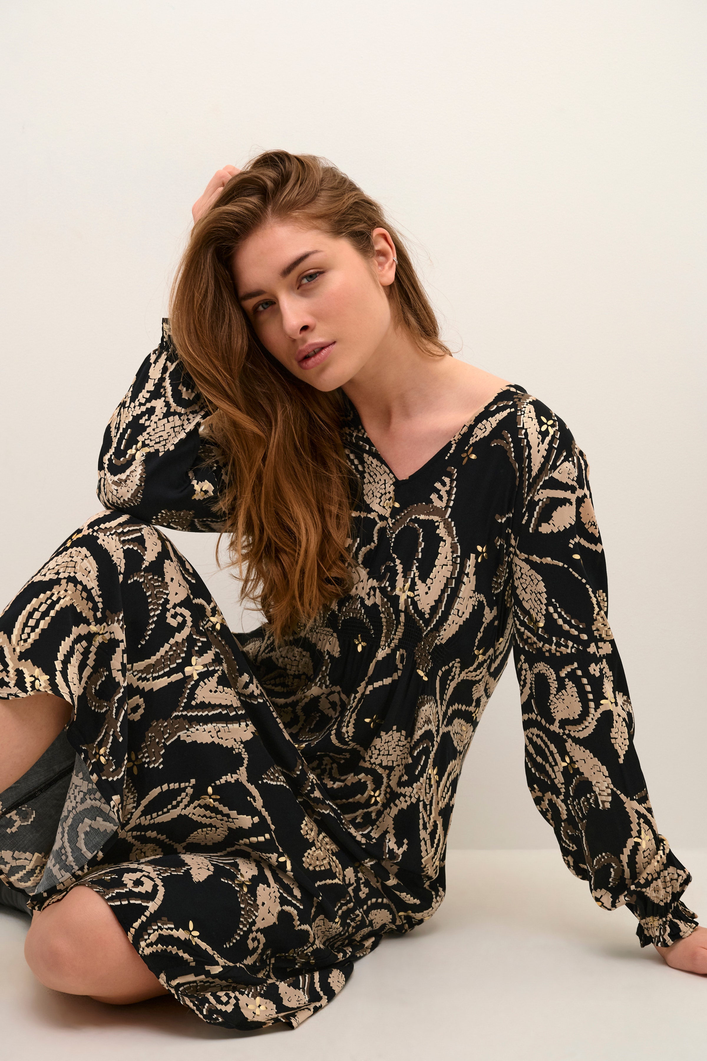 CUfonda Kleid LOOKBOOK DETAIL 50110027-500228