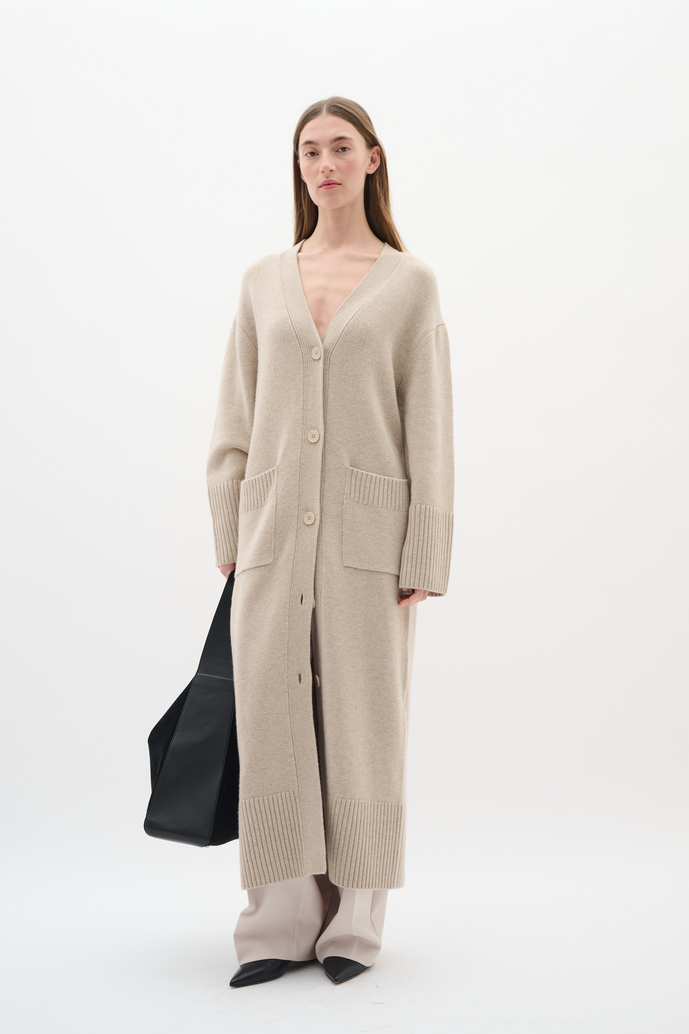 GeaIW Kaxy Cardigan LOOKBOOK FRONT 30110926-1304031