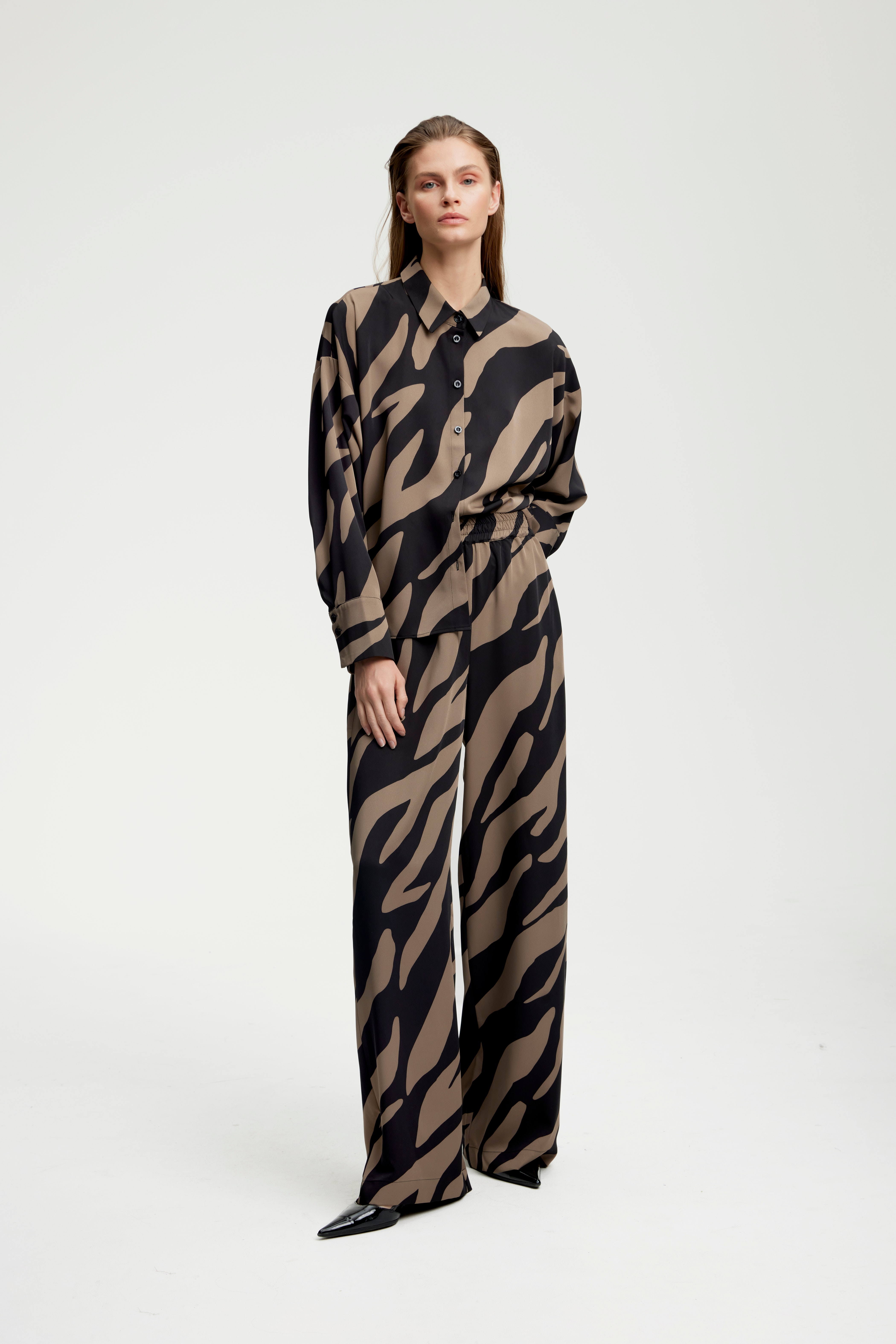 BothildeGZ Shirt LOOKBOOK FRONT 10906783-103715