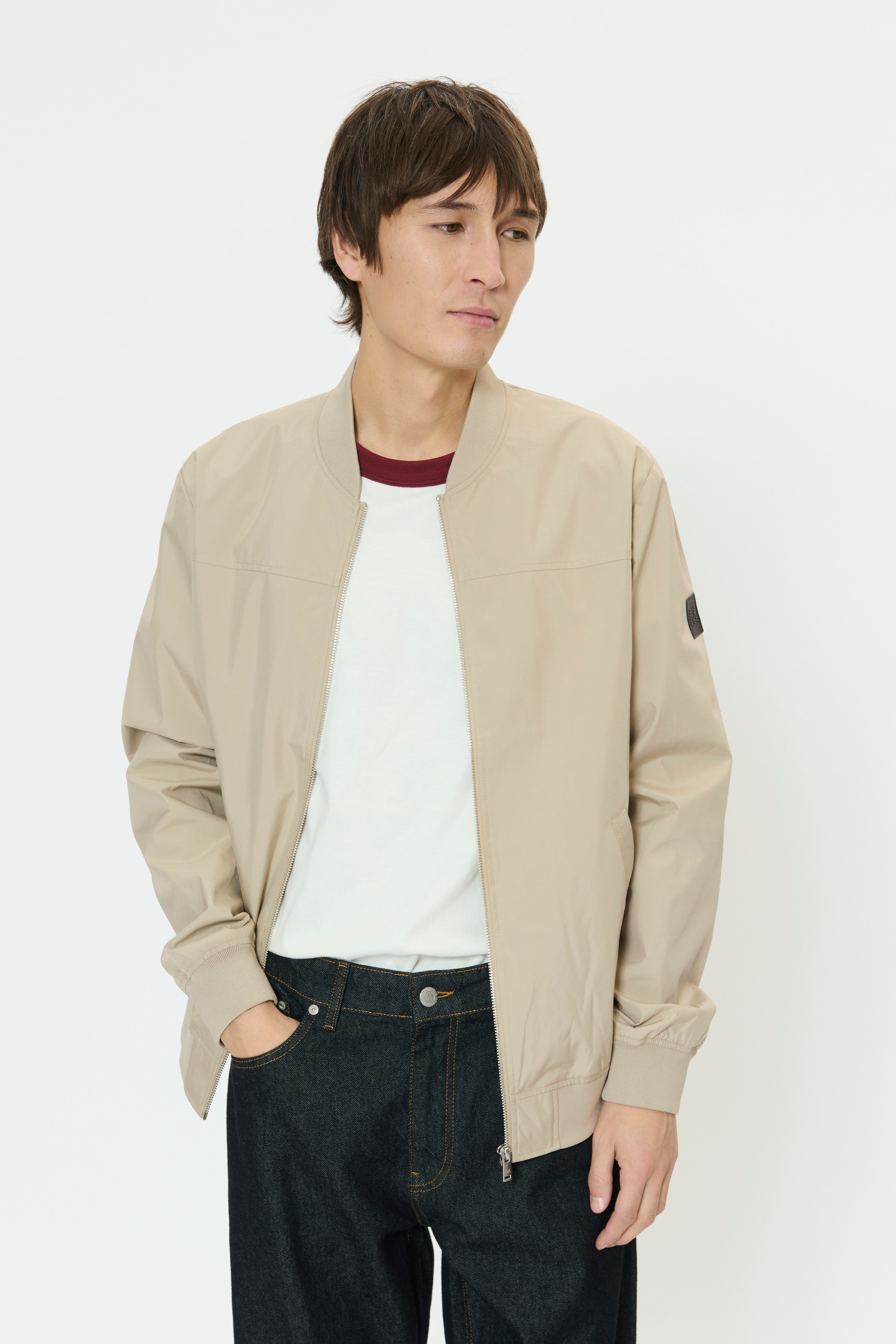 MAclay Bomber Jacket LOOKBOOK FRONT 30205869-161105