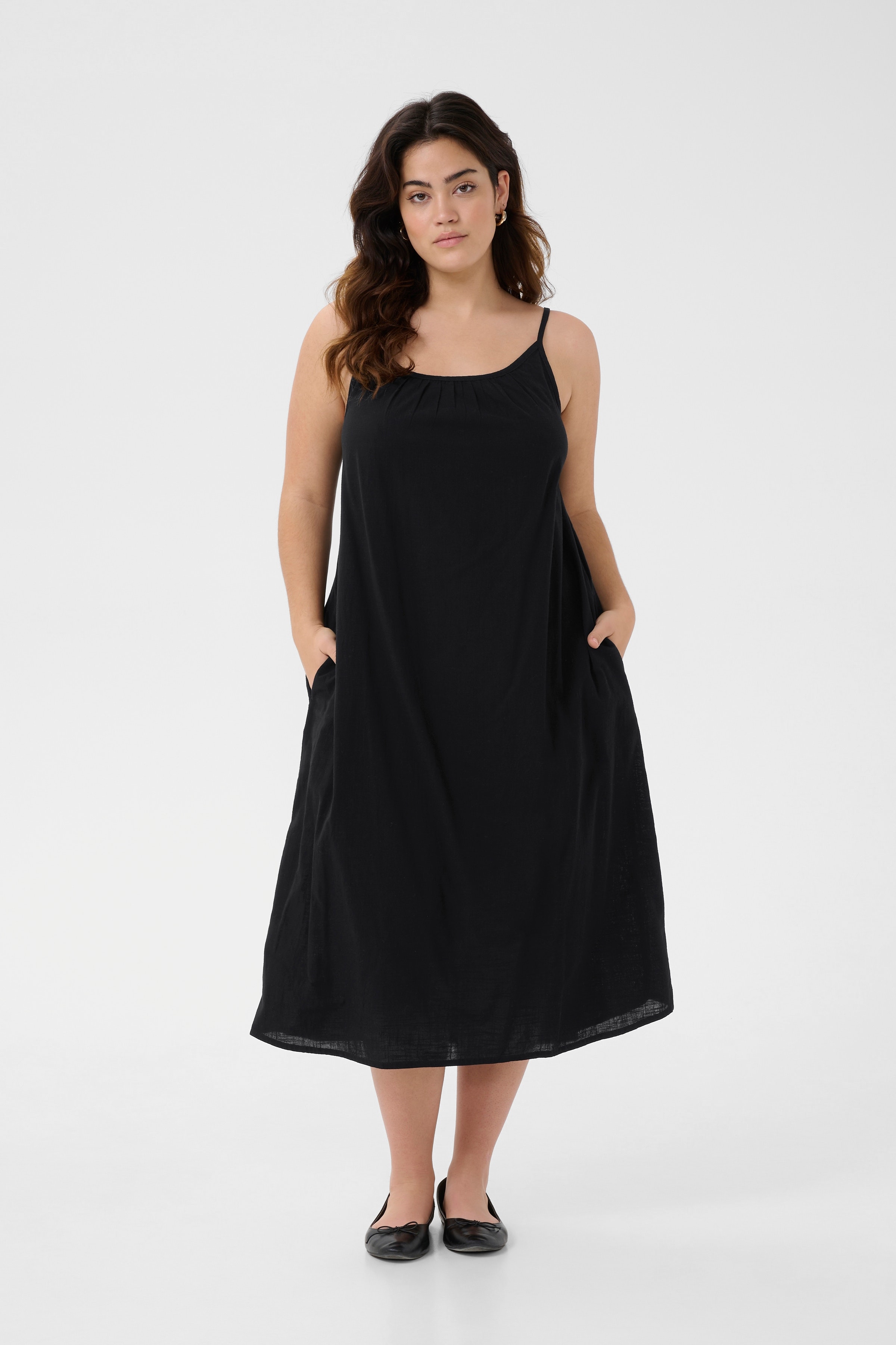 KCpaula Kleid LOOKBOOK FRONT 10583284-100121