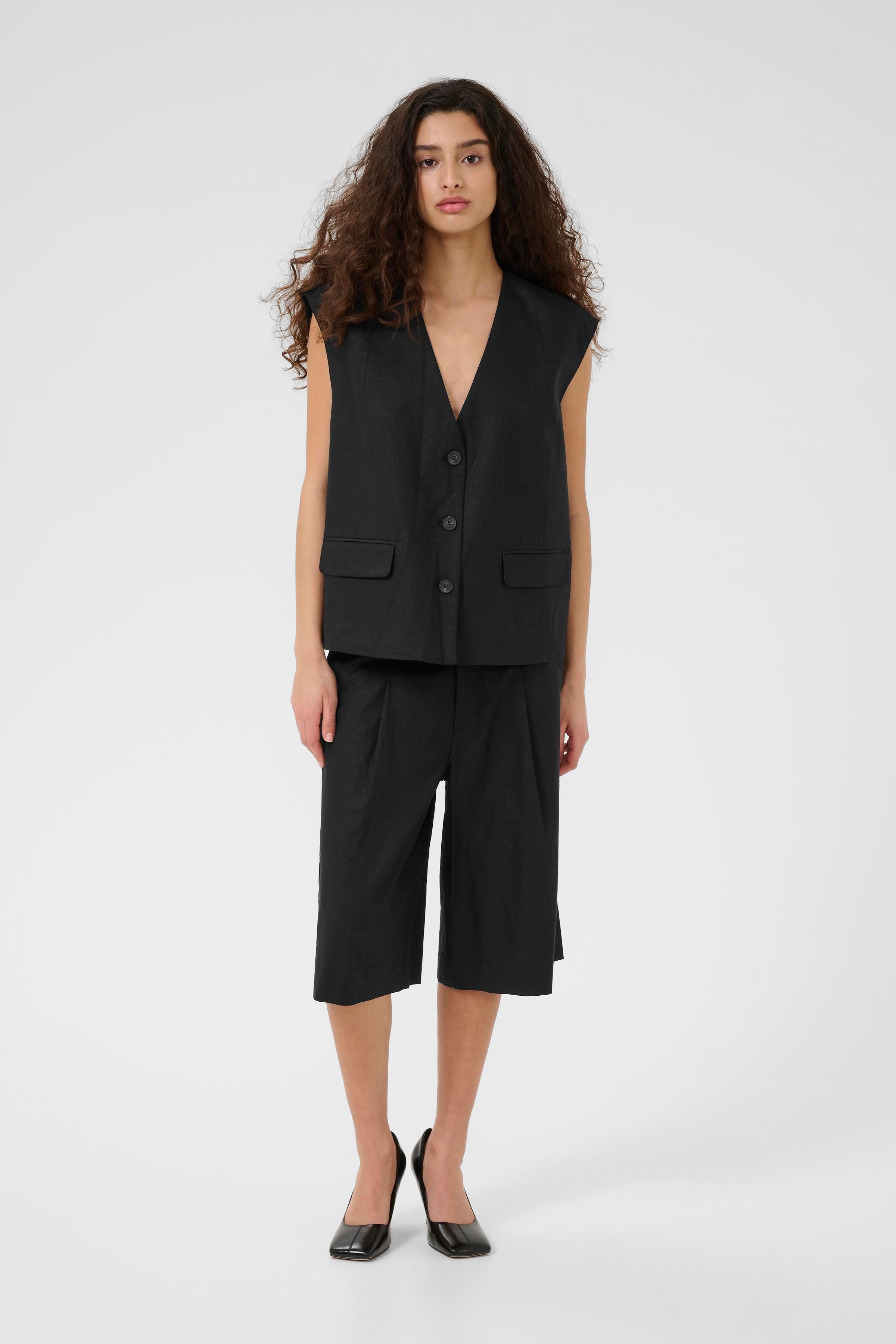 GZizza linen shorts LOOKBOOK FRONT 10910281-100017