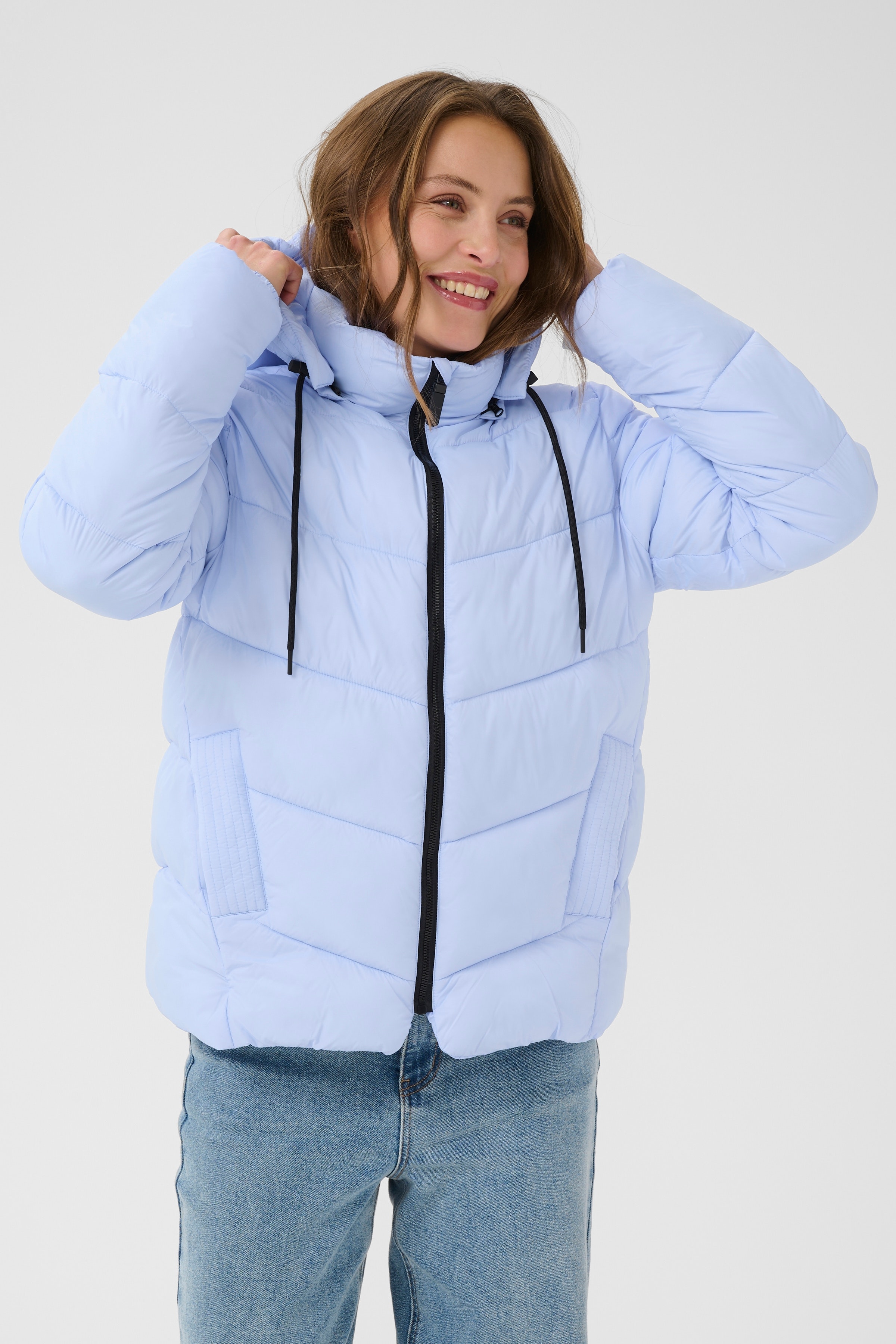 KAsusanne Jakke LOOKBOOK FRONT 10508811-154031