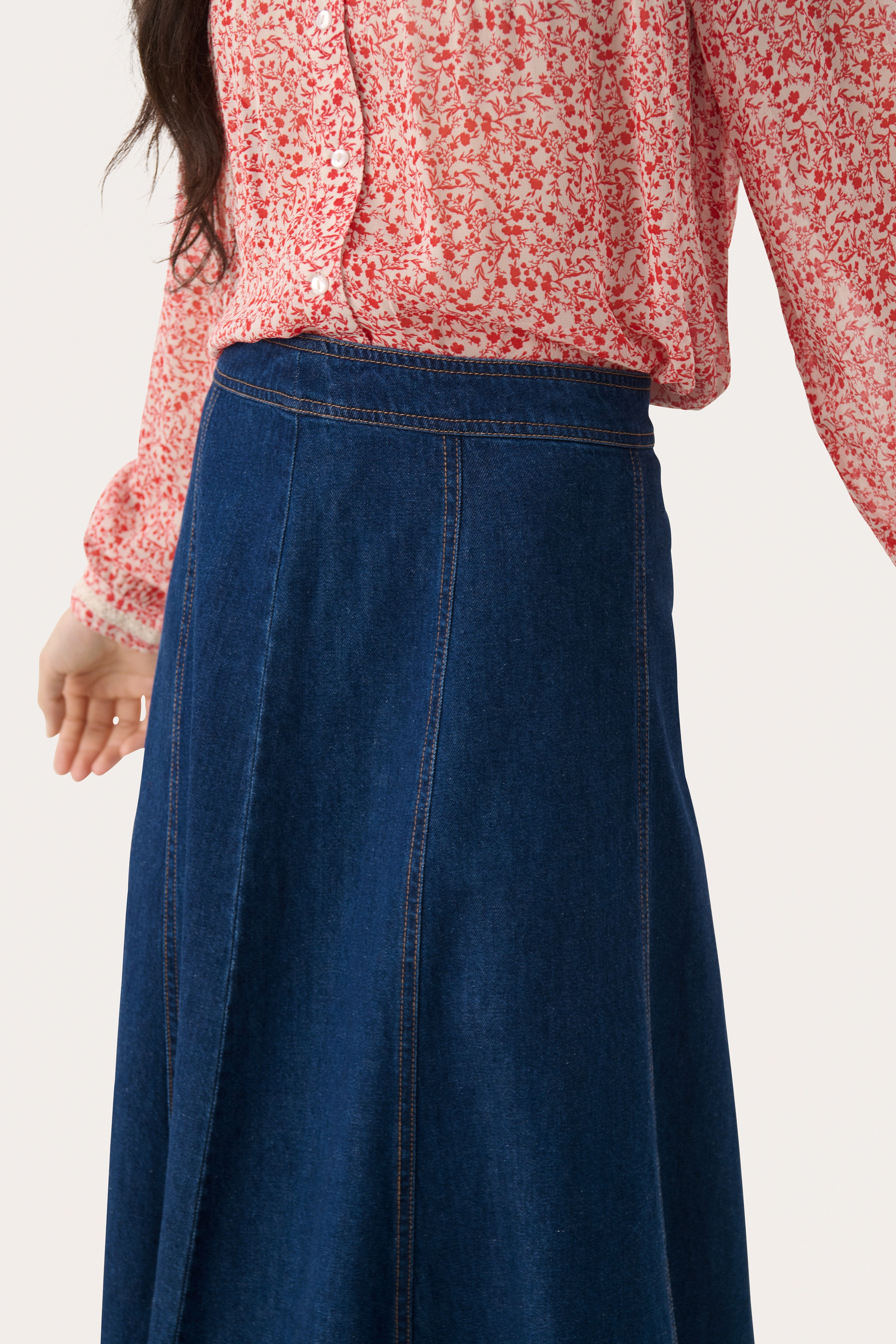 PetrinaPW Denim Skirt LOOKBOOK DETAIL 30309245-300144