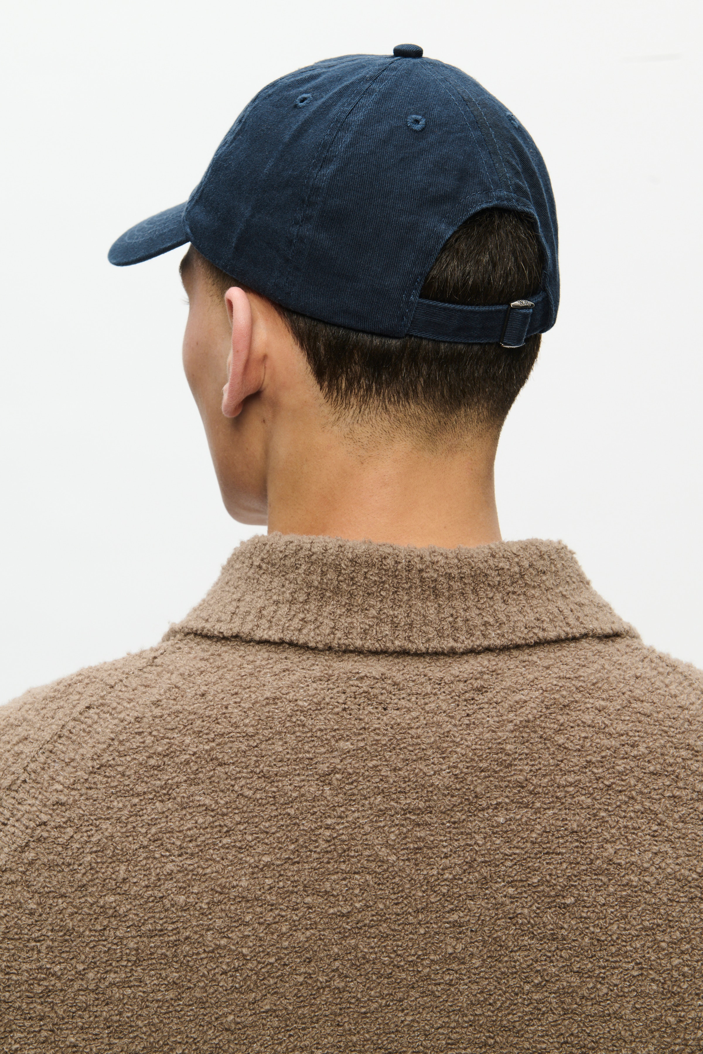 WWW.W.cap Cap LOOKBOOK DETAIL 30251641-194011
