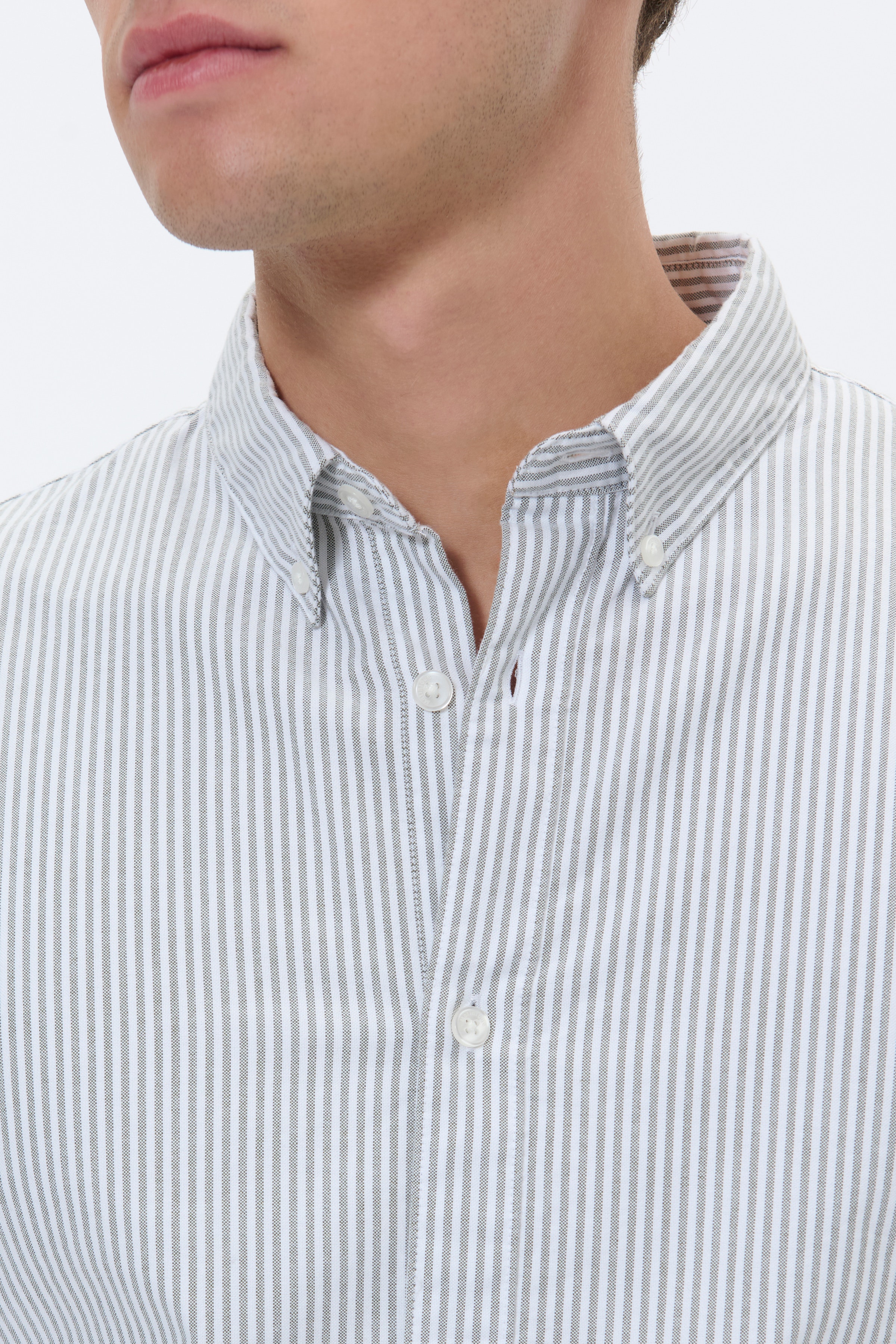 MAtrostol Skjorta LOOKBOOK DETAIL 30207185-190515