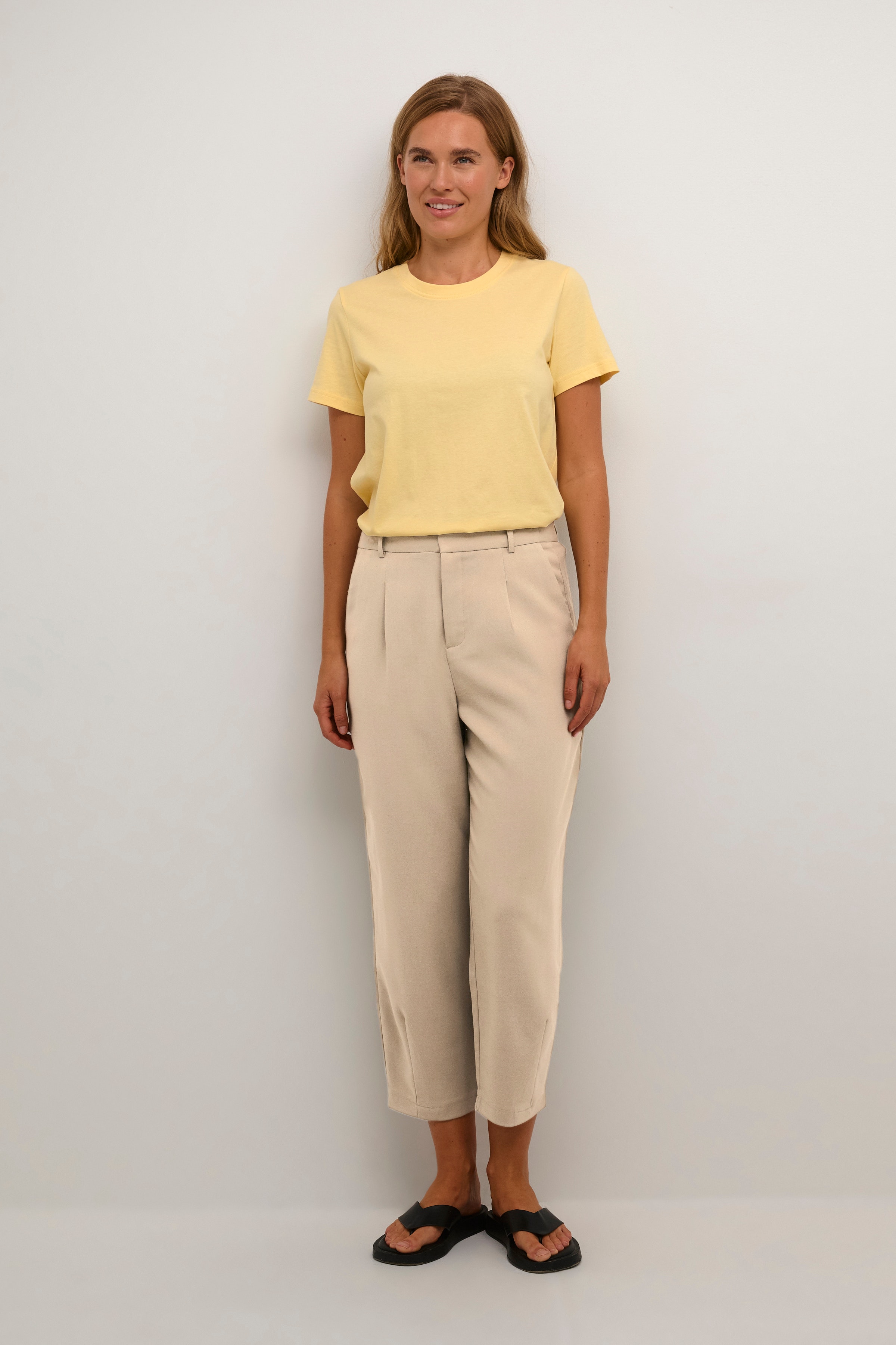 KAmerle Trousers LOOKBOOK FRONT 10504769-171109