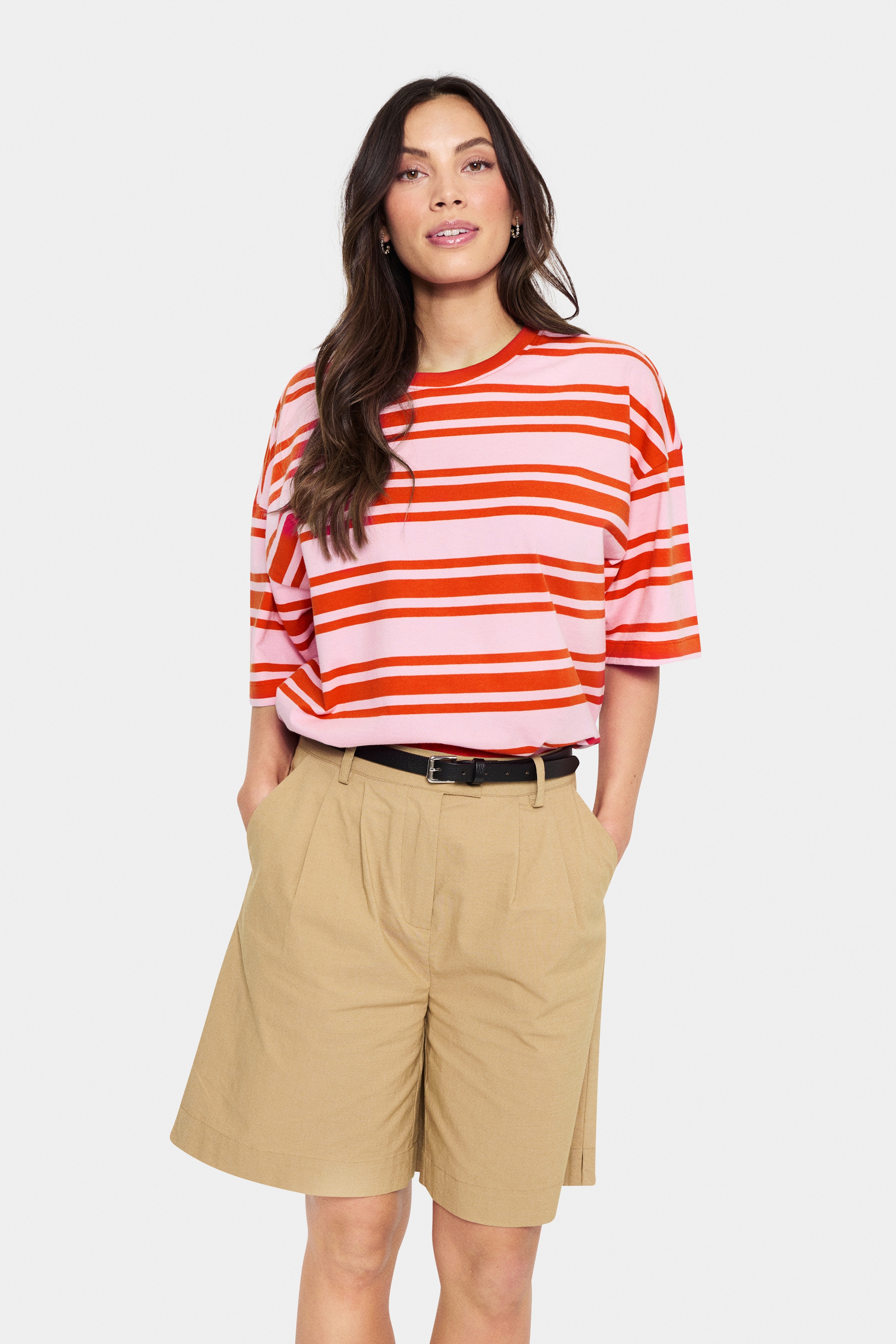 HalliaSZ T-shirt LOOKBOOK FRONT 30514250-303894