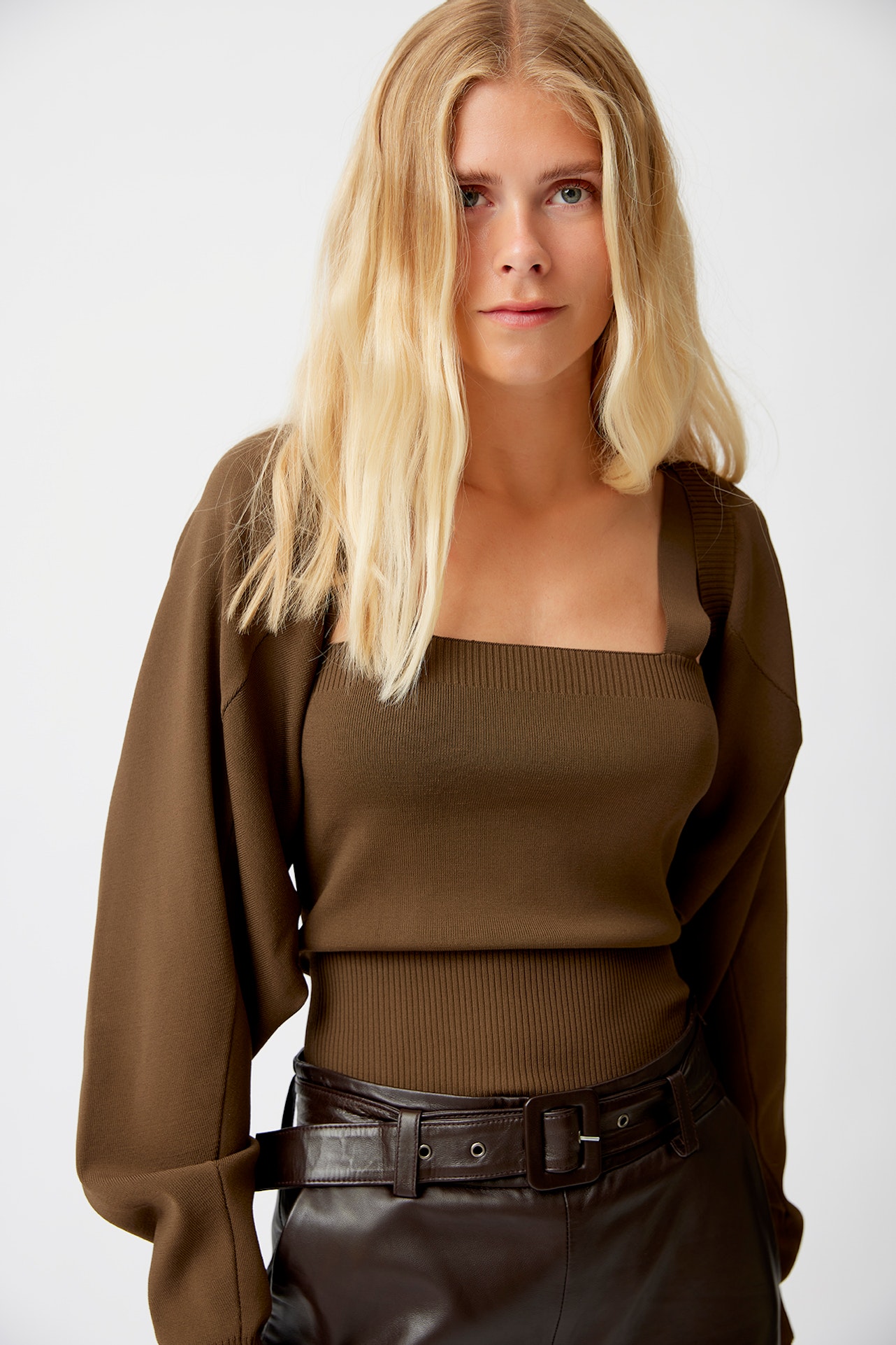 MattheaGZ Stickad cardigan LOOKBOOK FRONT 10905575-101708