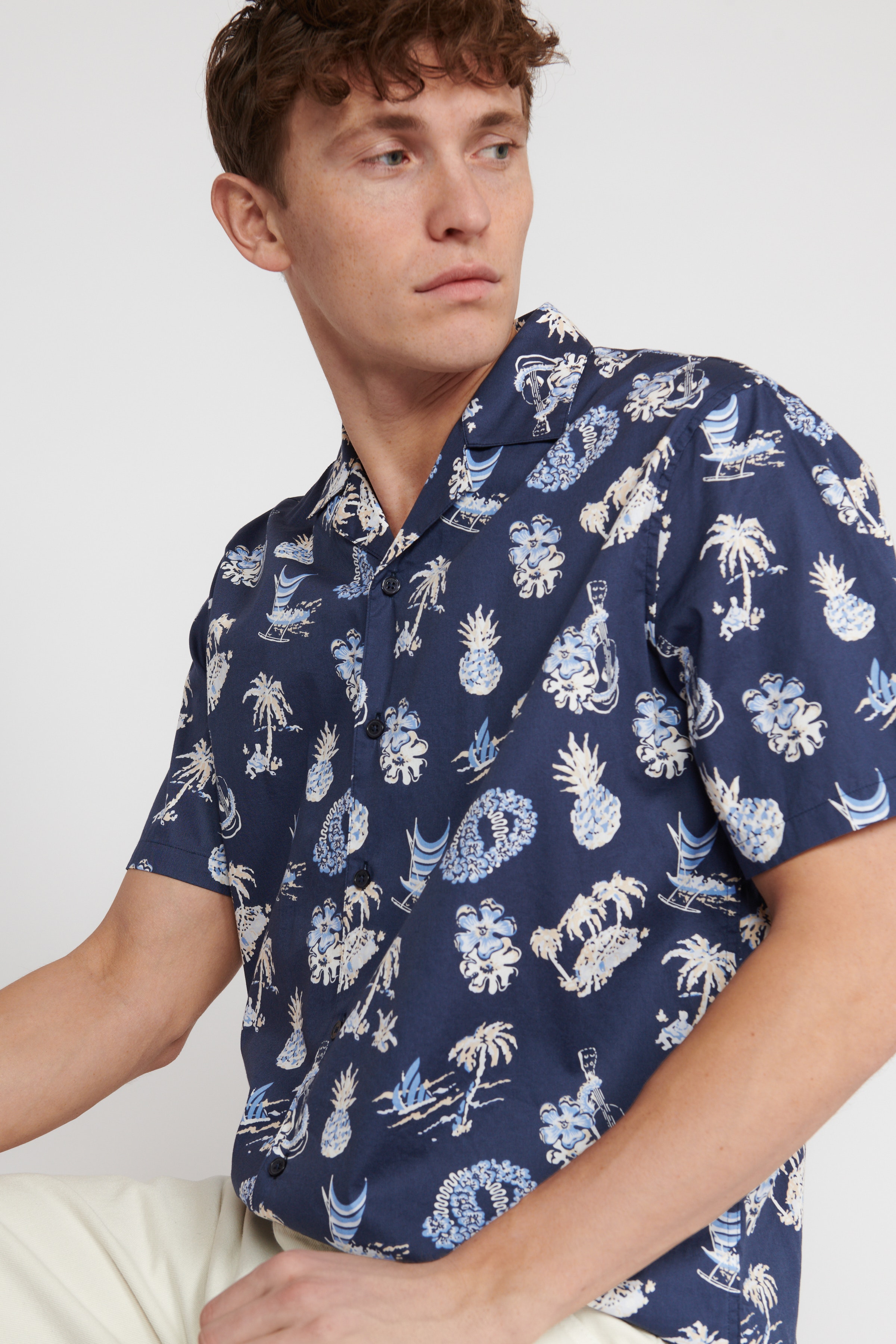 MAklampo Skjorte LOOKBOOK FRONT 30207417-193923