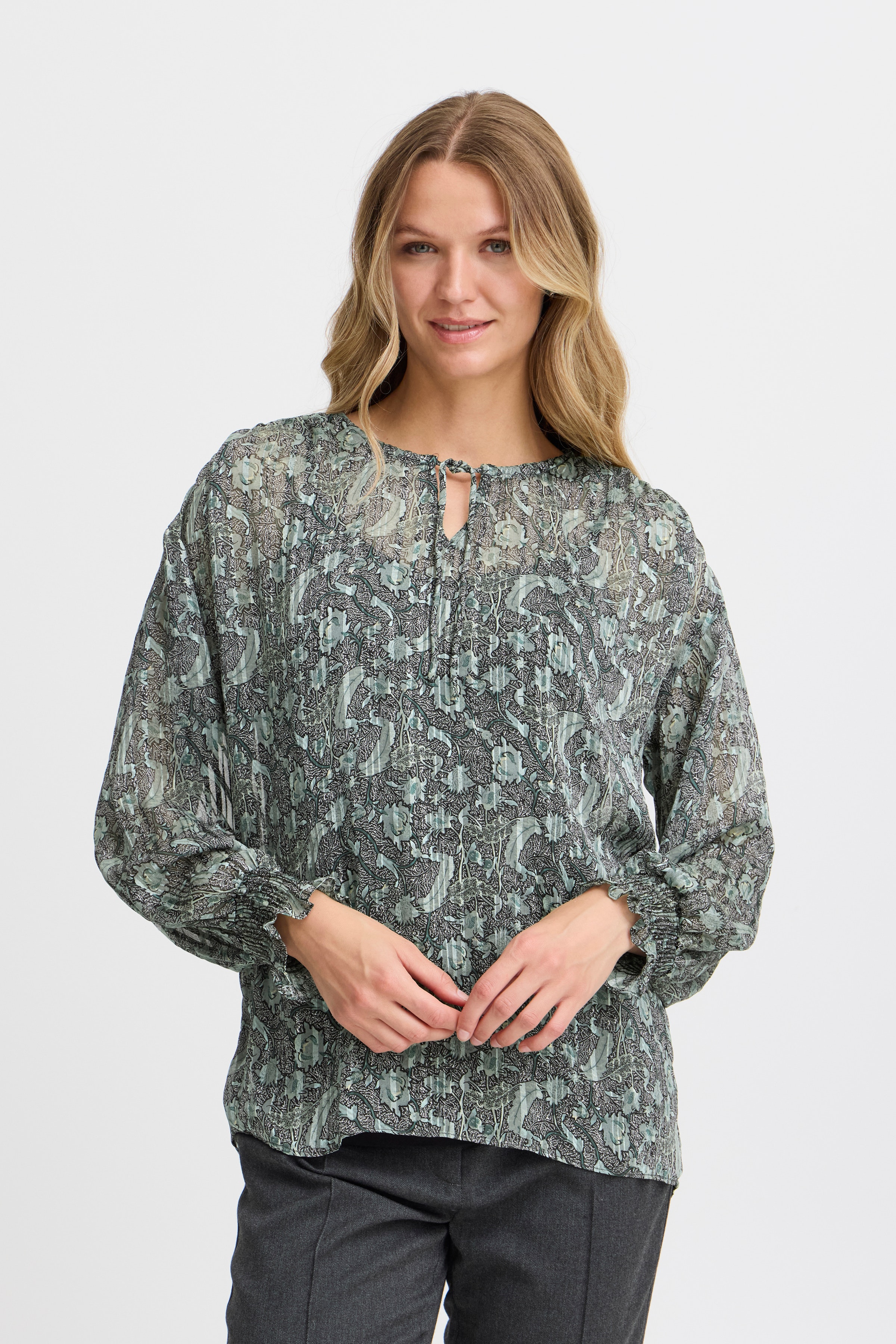 FRCHILLE Bluse LOOKBOOK FRONT 20614534-204393