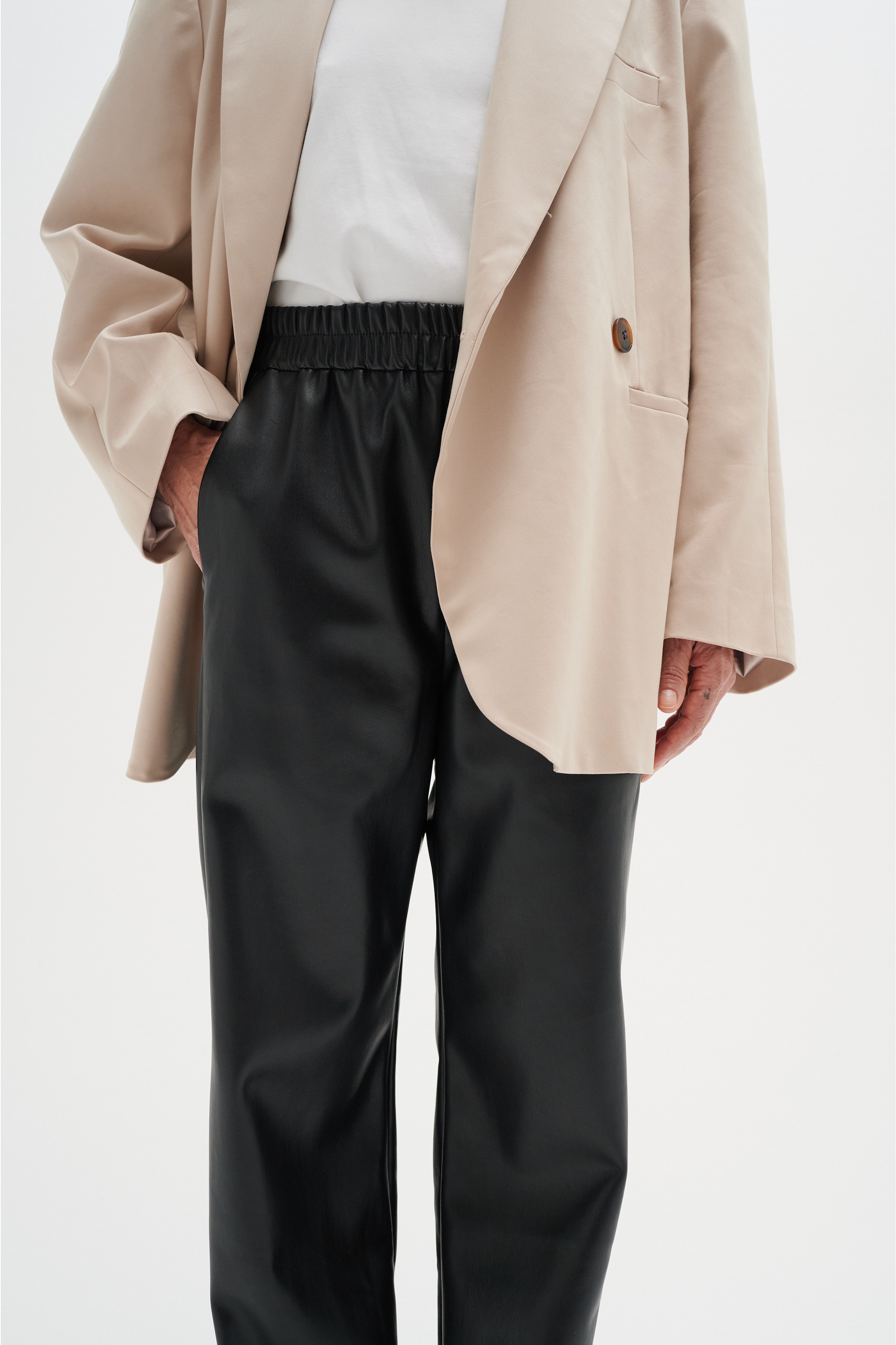 OEIW Trousers LOOKBOOK DETAIL 30108249-194008