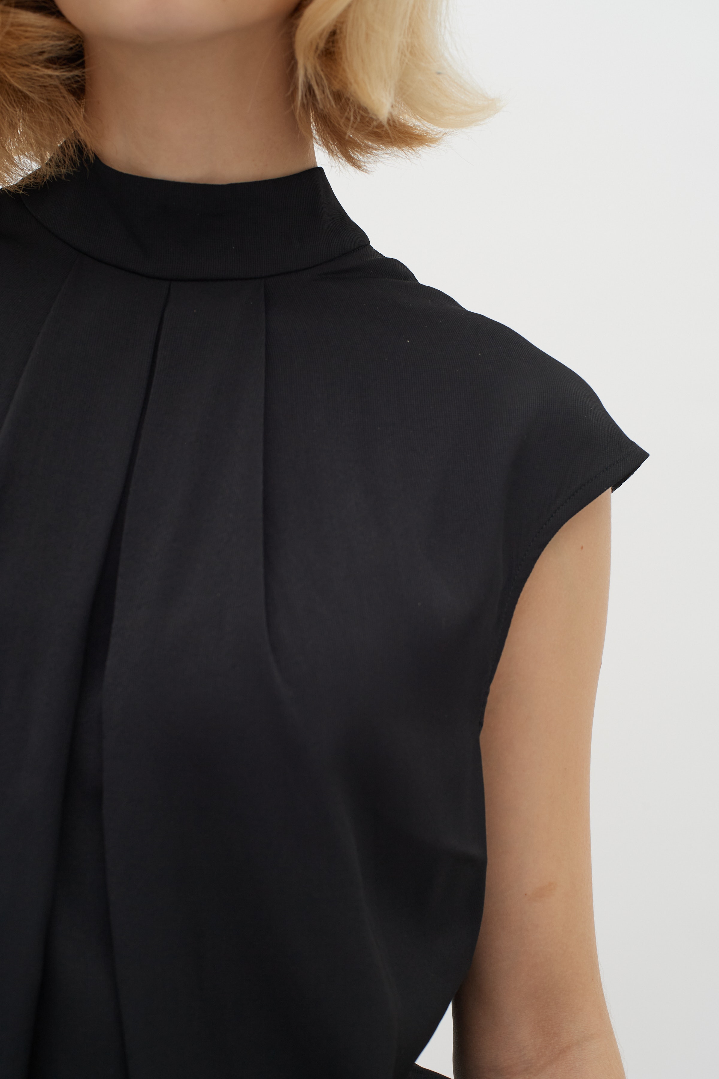 NixieIW Blouse LOOKBOOK DETAIL 30108905-194008