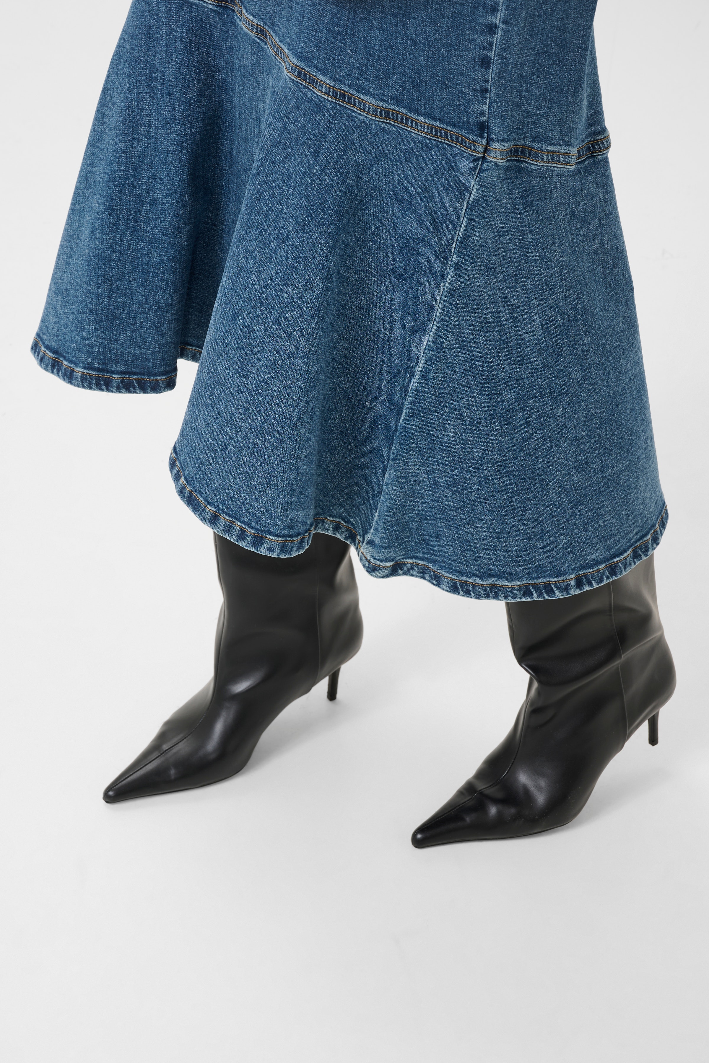 CUcyrine Rock LOOKBOOK DETAIL 50111987-107026