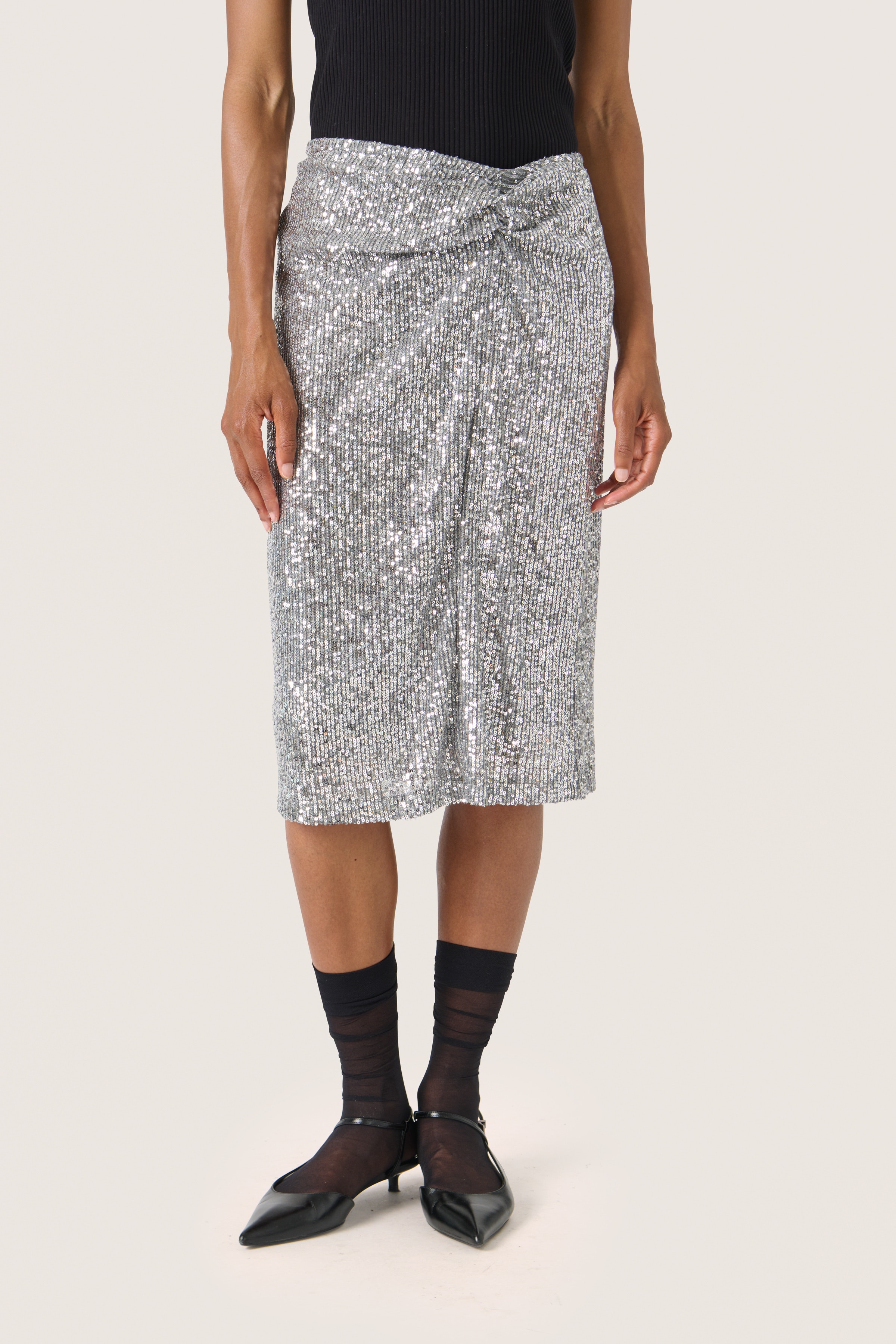 SLBotilde Sequin Skirt LOOKBOOK FRONT 30407781-145002