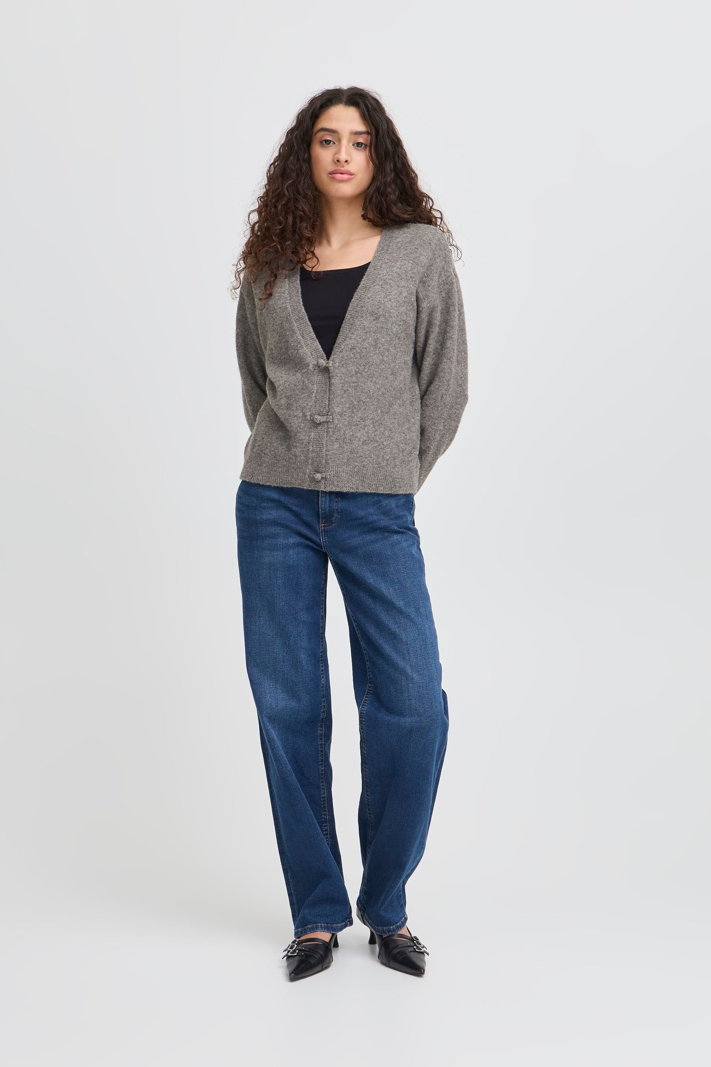 IHDASILA Cardigan LOOKBOOK FRONT 20124215-200319