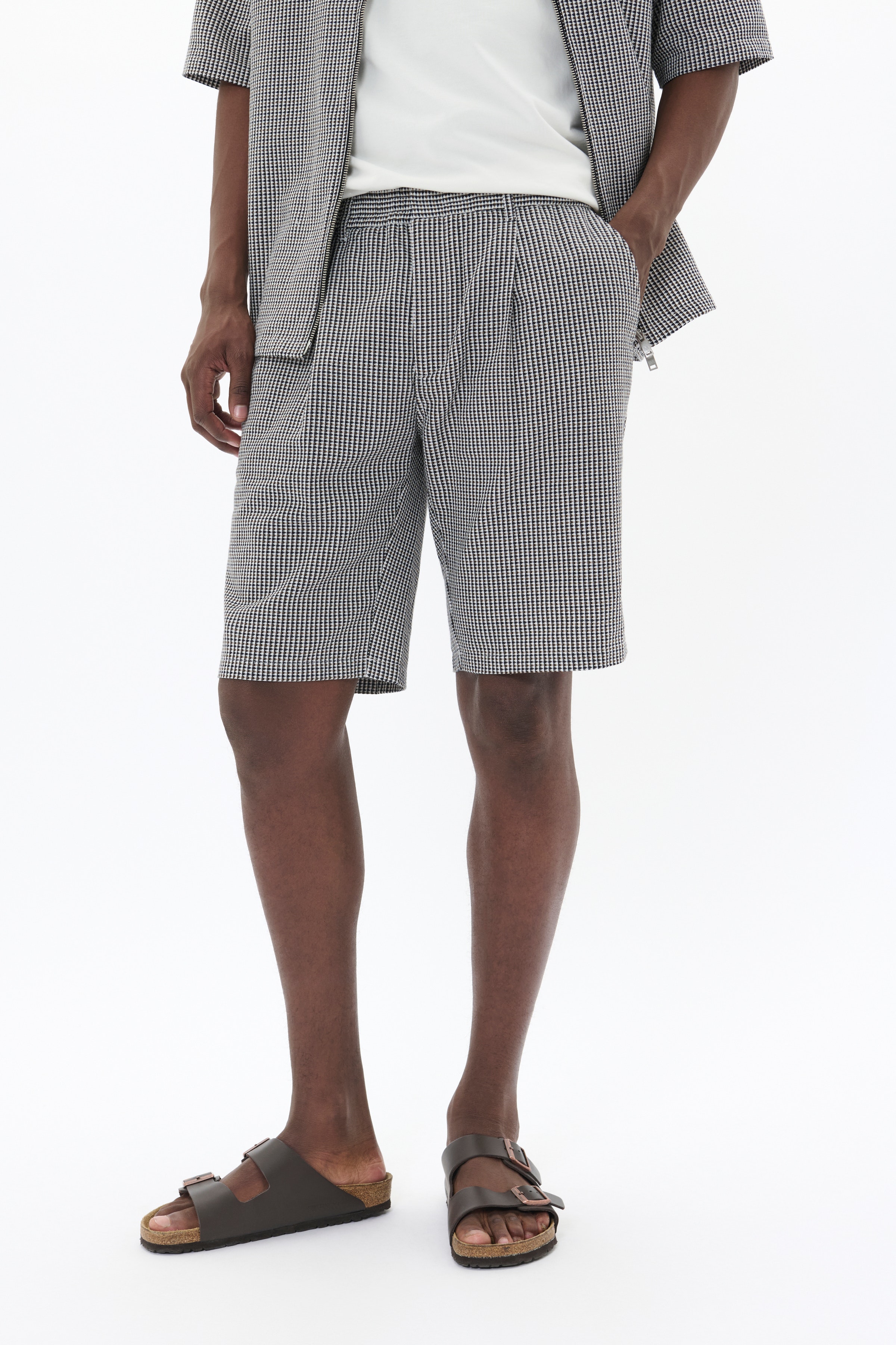 MAfisher Shorts LOOKBOOK FRONT 30208120-181024