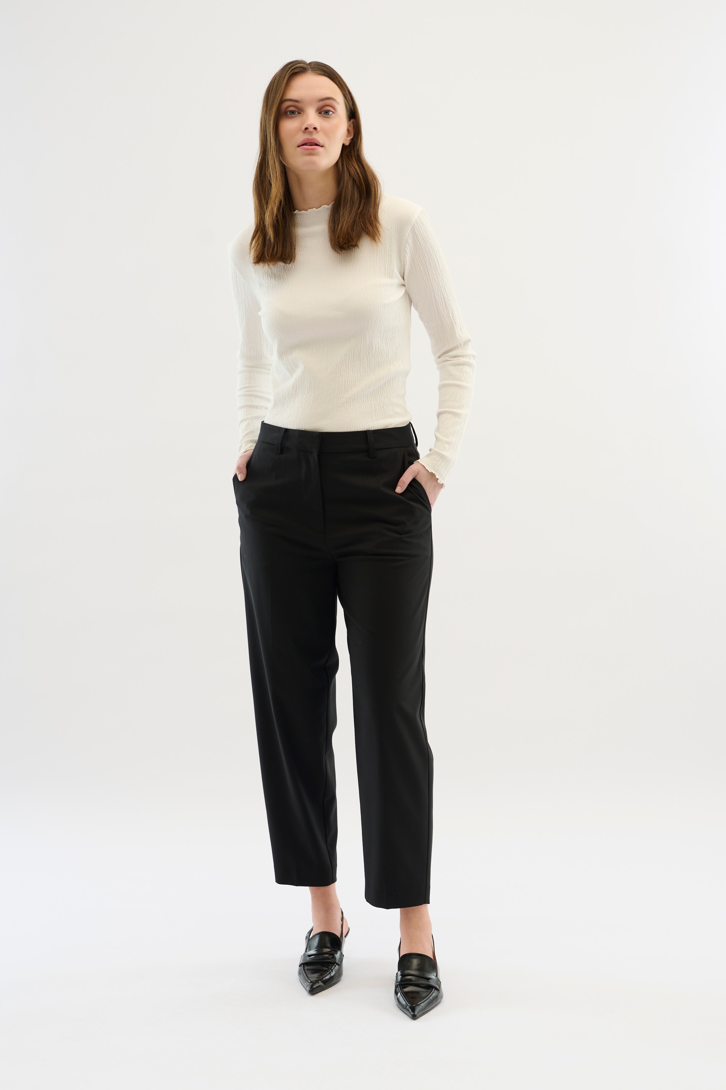 KBMilano Trousers LOOKBOOK FRONT 10105059-194008