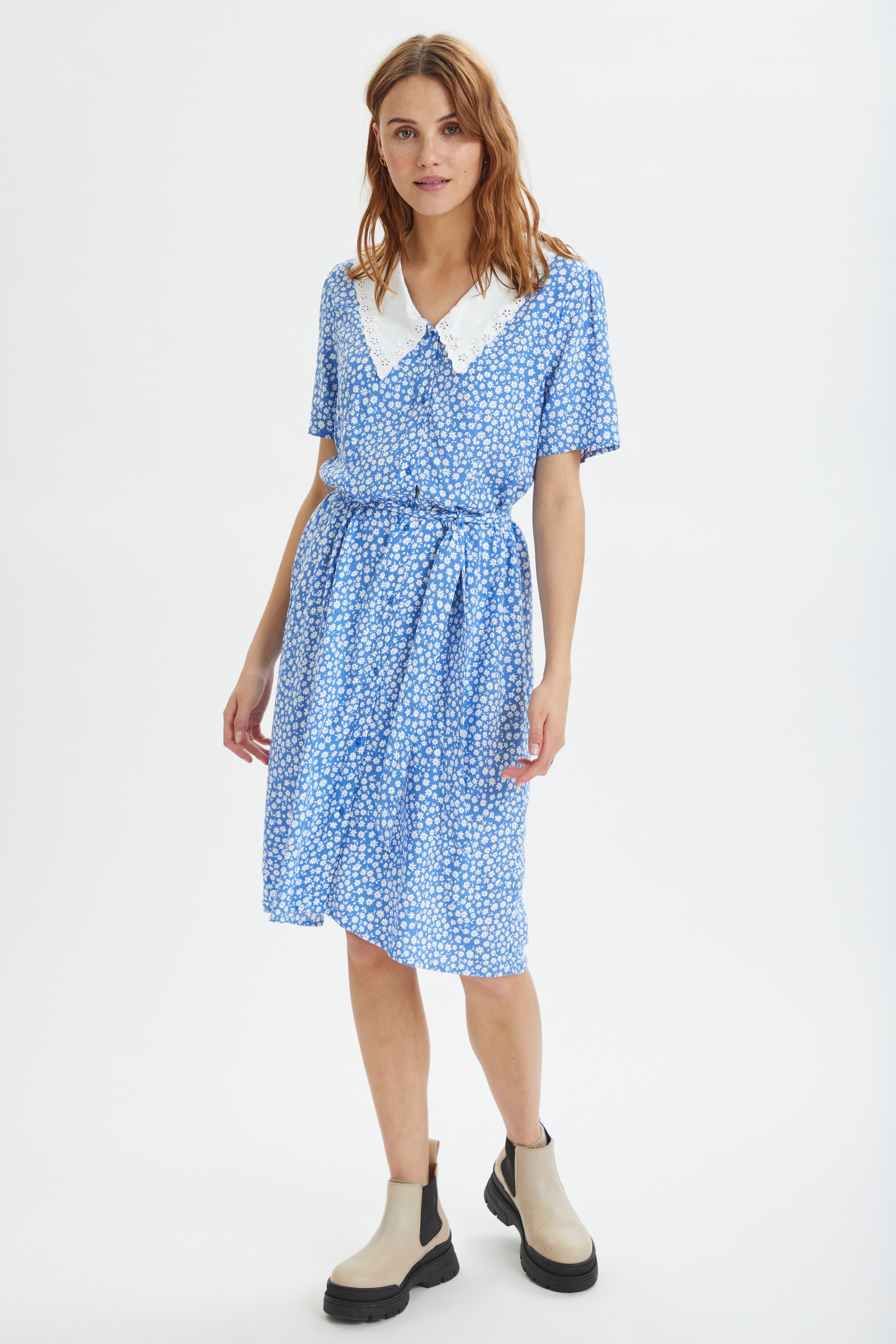 HavinSZ Kjole

 LOOKBOOK FRONT 30511735-600322