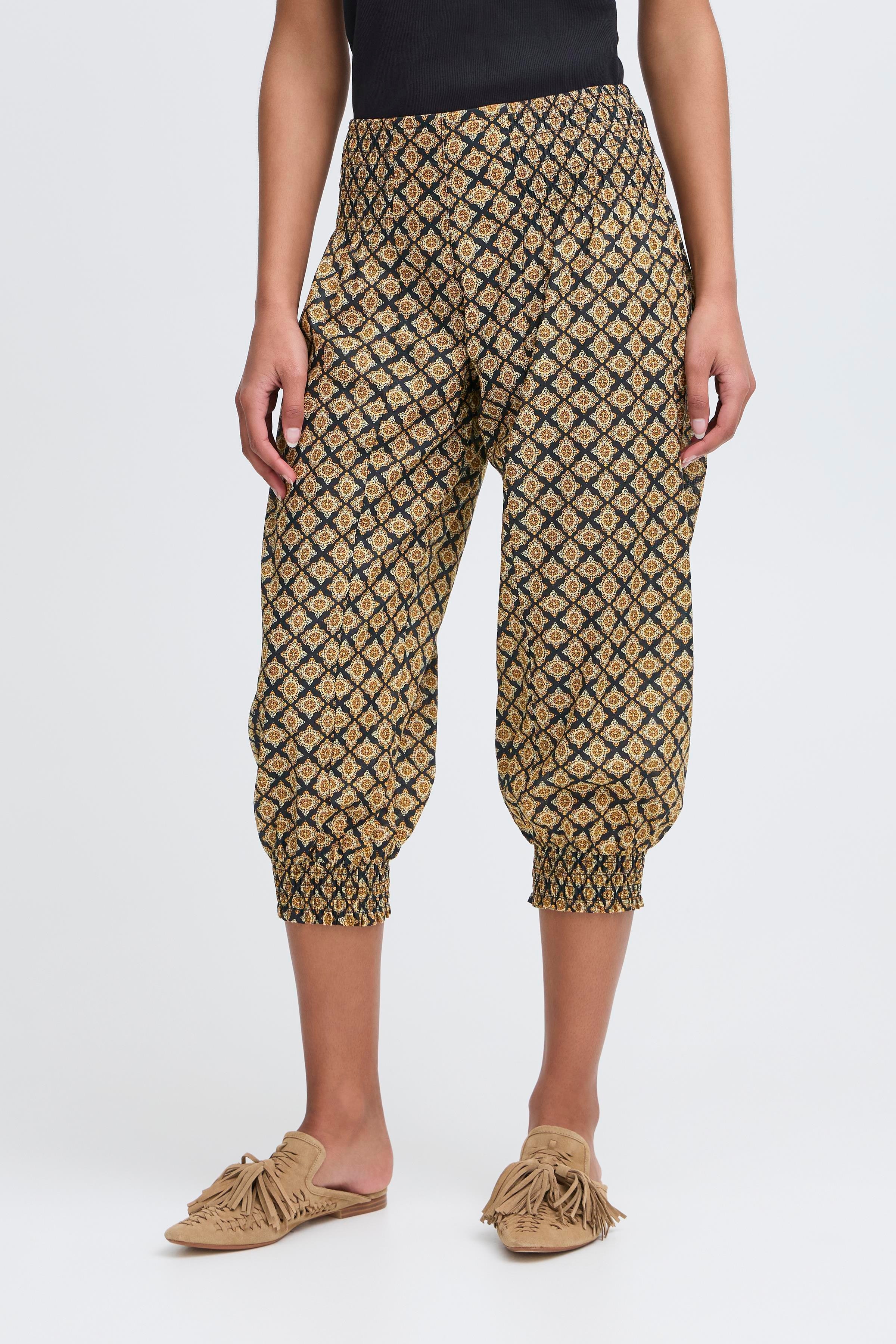 PZJILL Wide Capri Byxor LOOKBOOK FRONT 50200339-204511