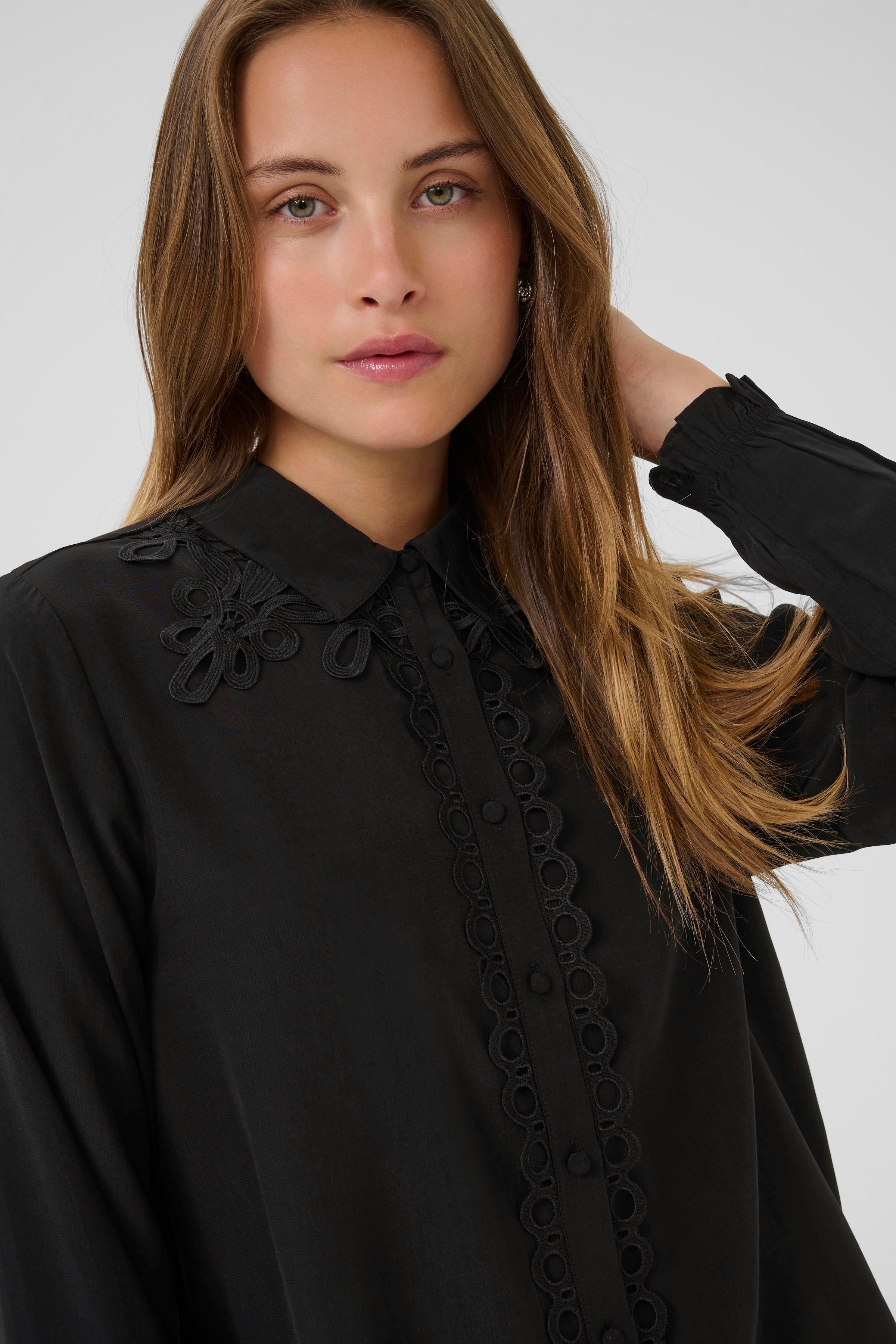 CUamanda Skjorte LOOKBOOK DETAIL 50112356-500012