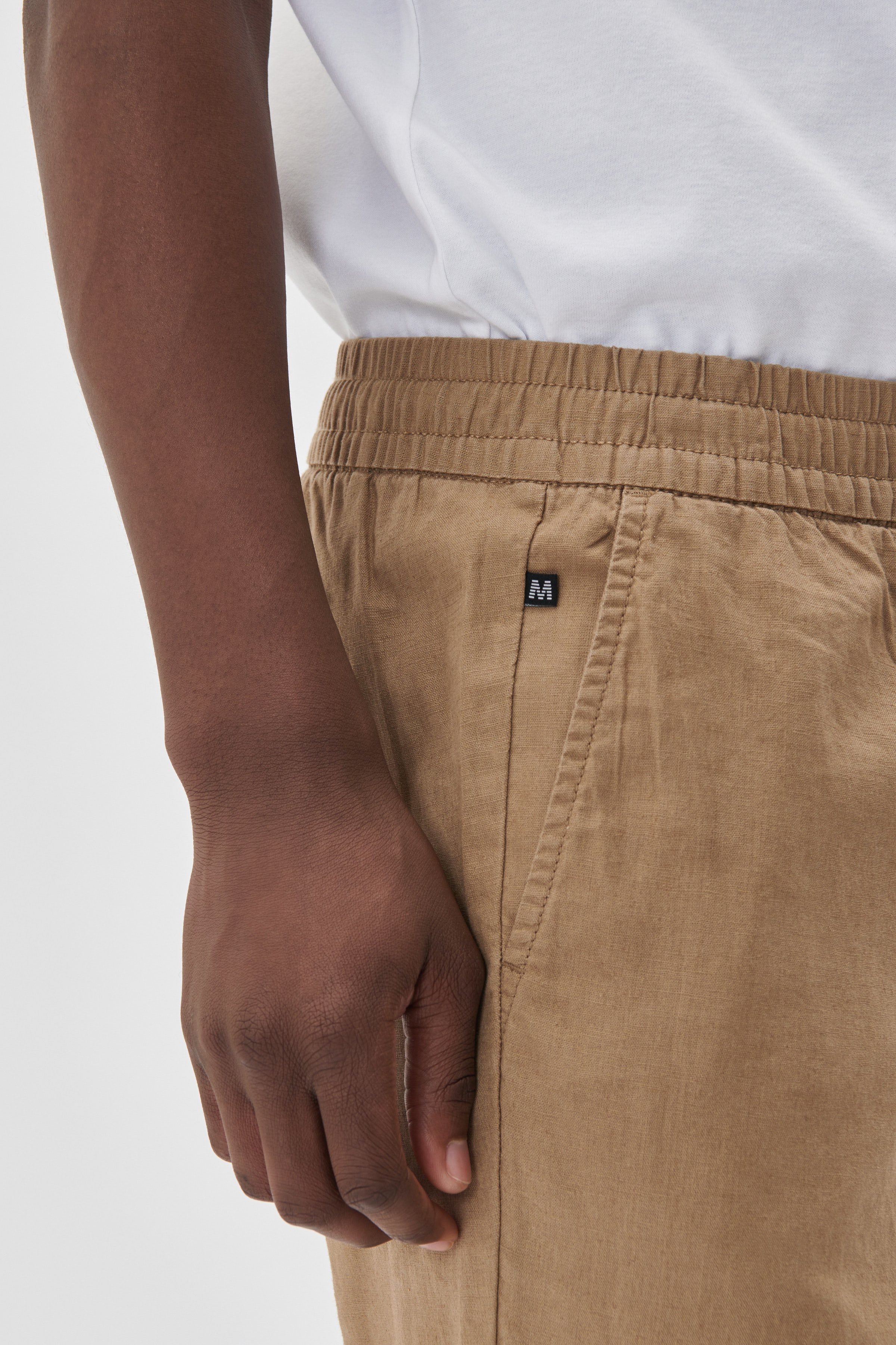 MAbarton linen trousers LOOKBOOK DETAIL 30206031-171118