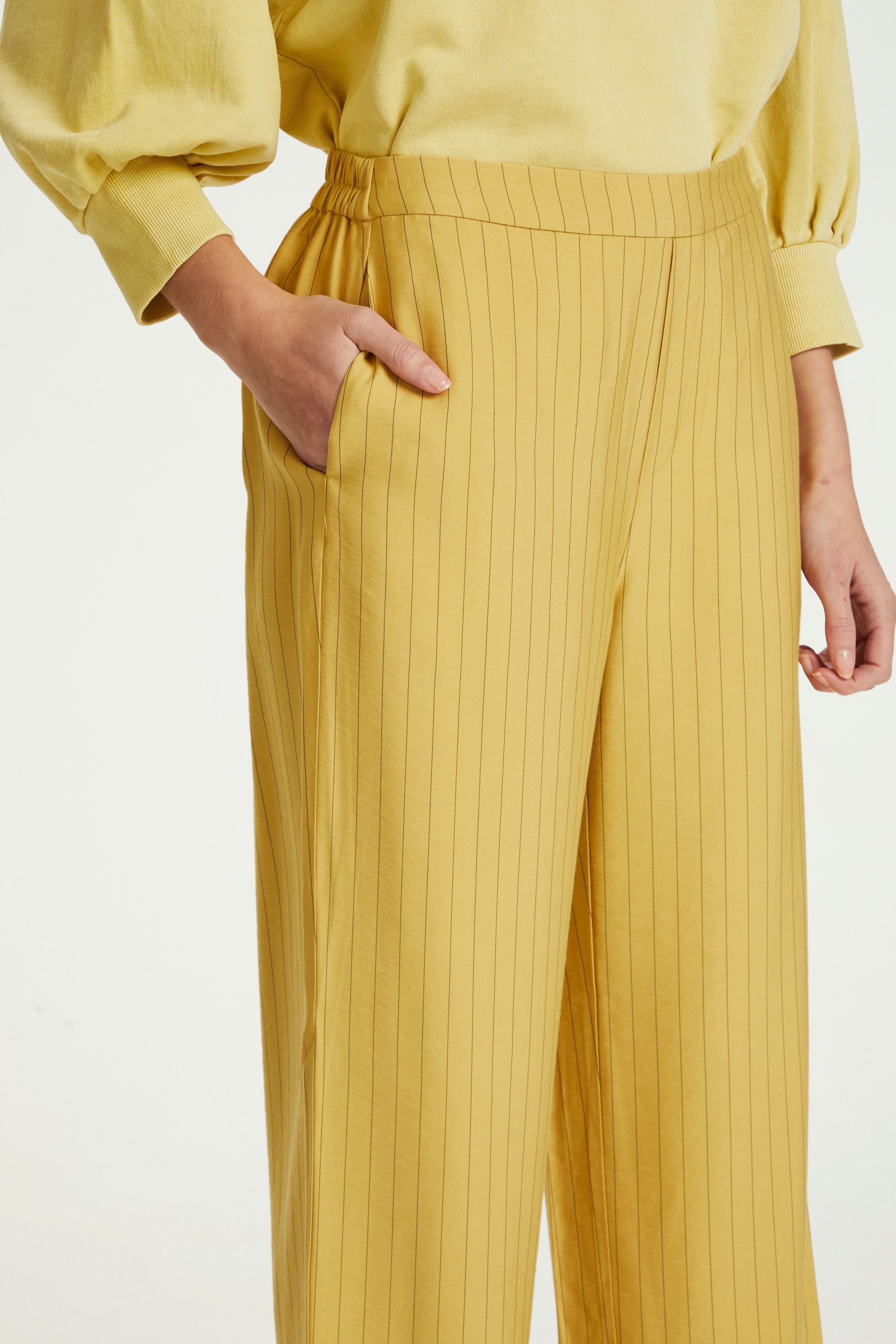 HaloKB Trousers LOOKBOOK DETAIL 10103505-140826