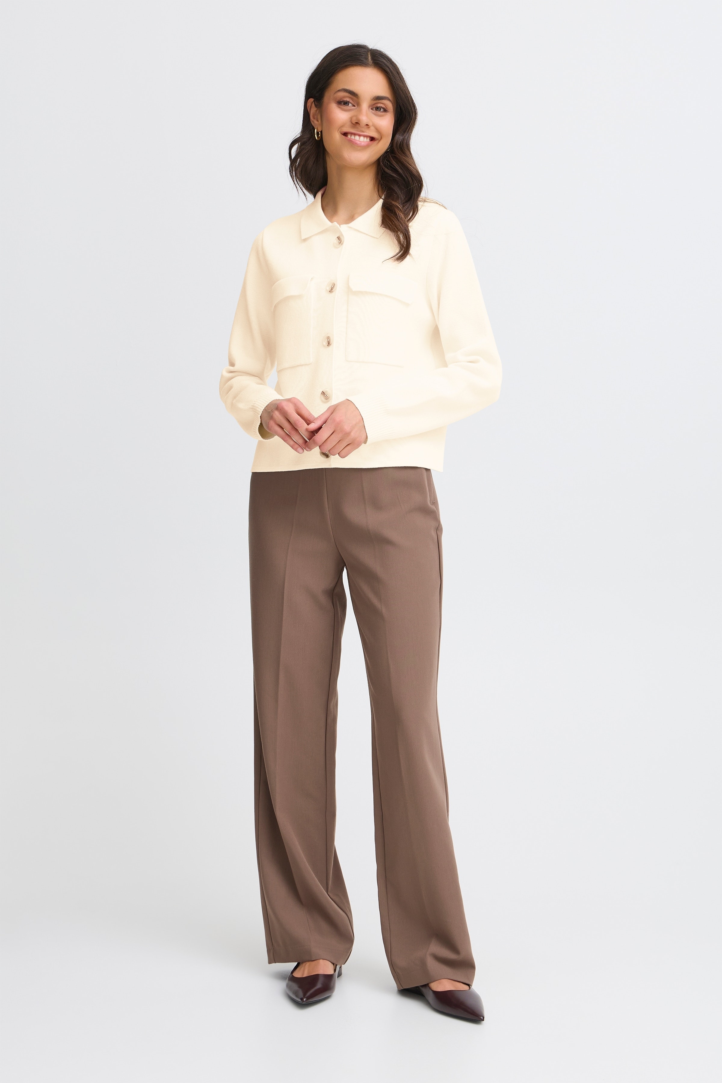 FRITA Cardigan LOOKBOOK FRONT 20615499-110701