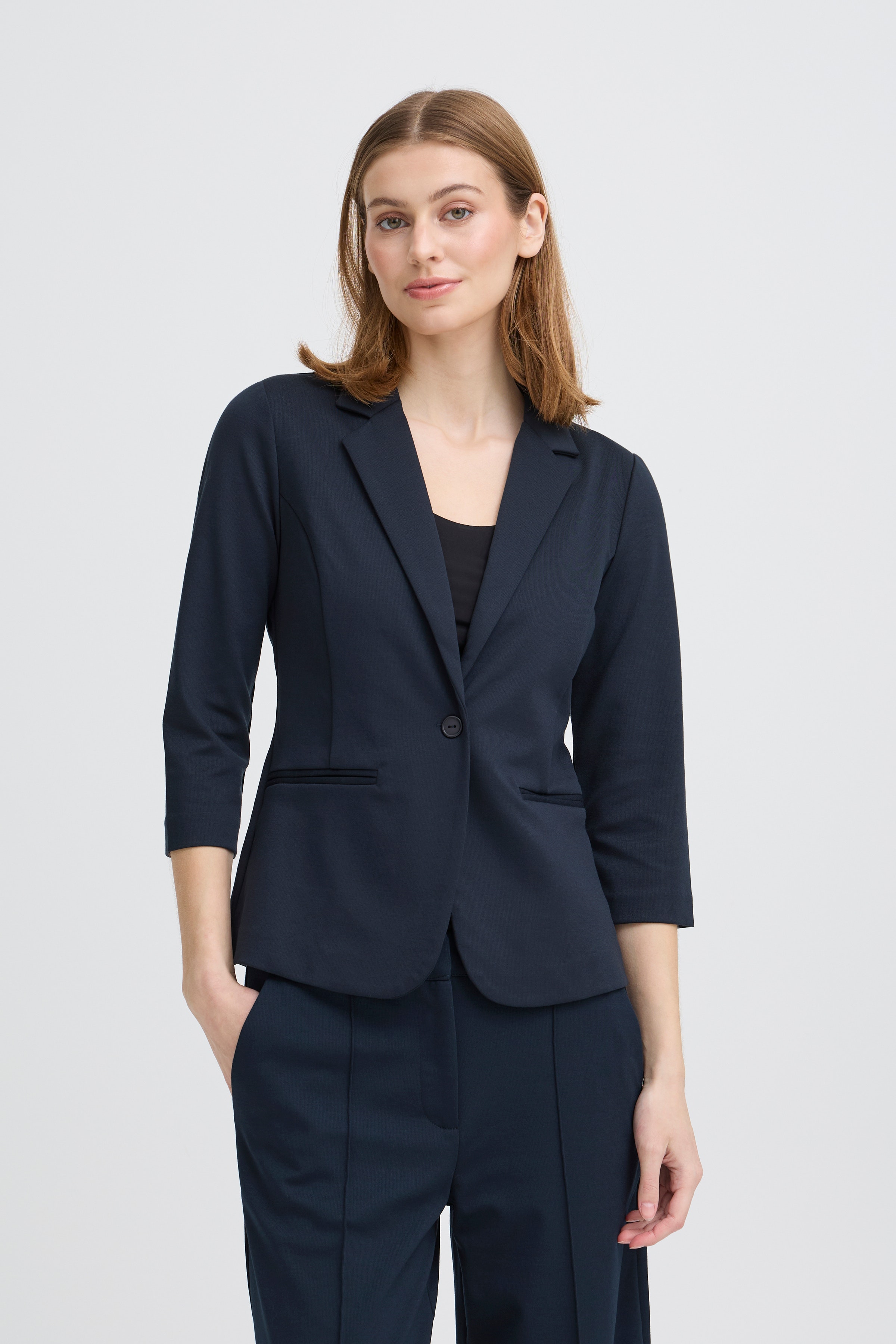 Blazer LOOKBOOK FRONT 20106631-14044