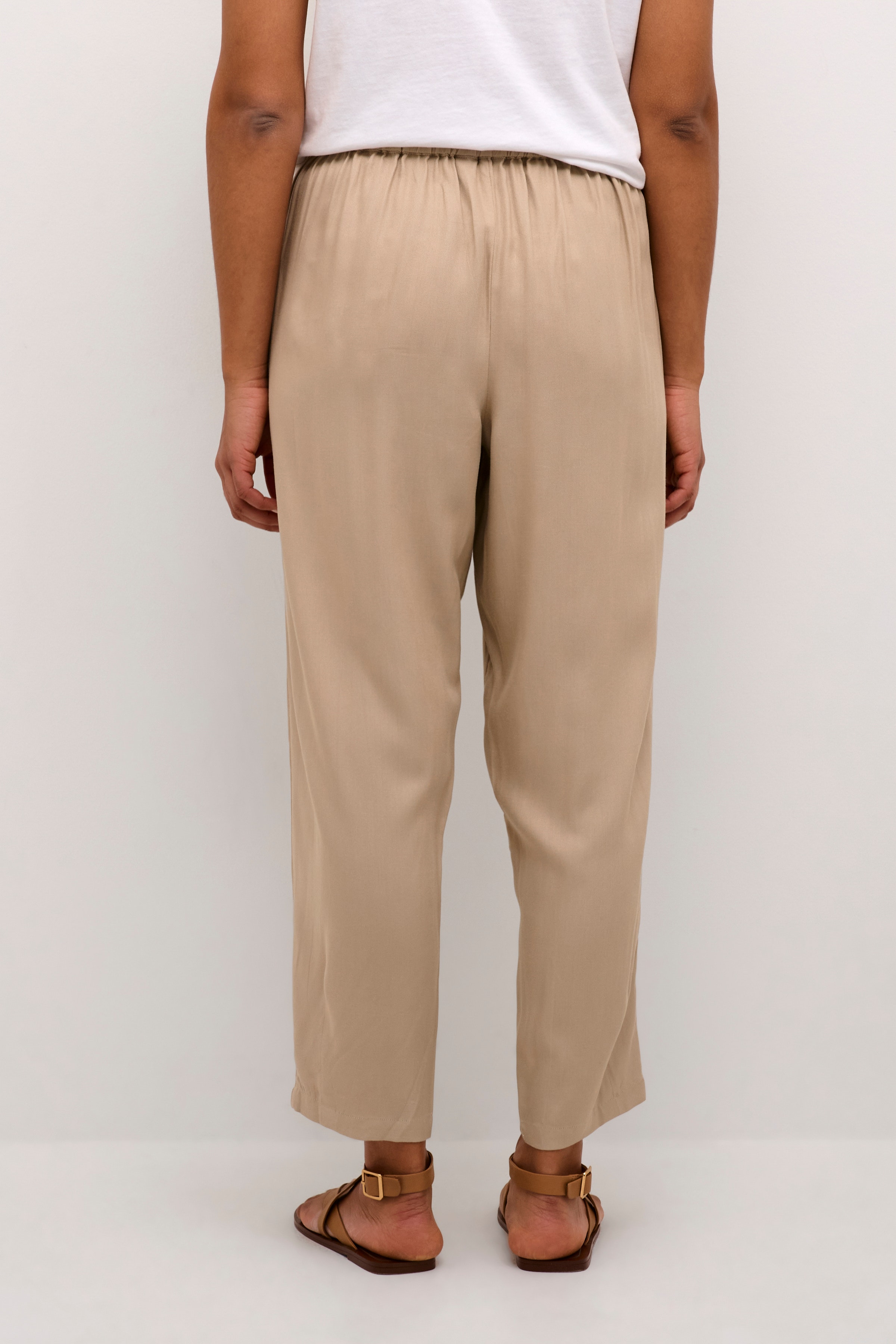 BPtamara Trousers LOOKBOOK BACK 10590700-161105B