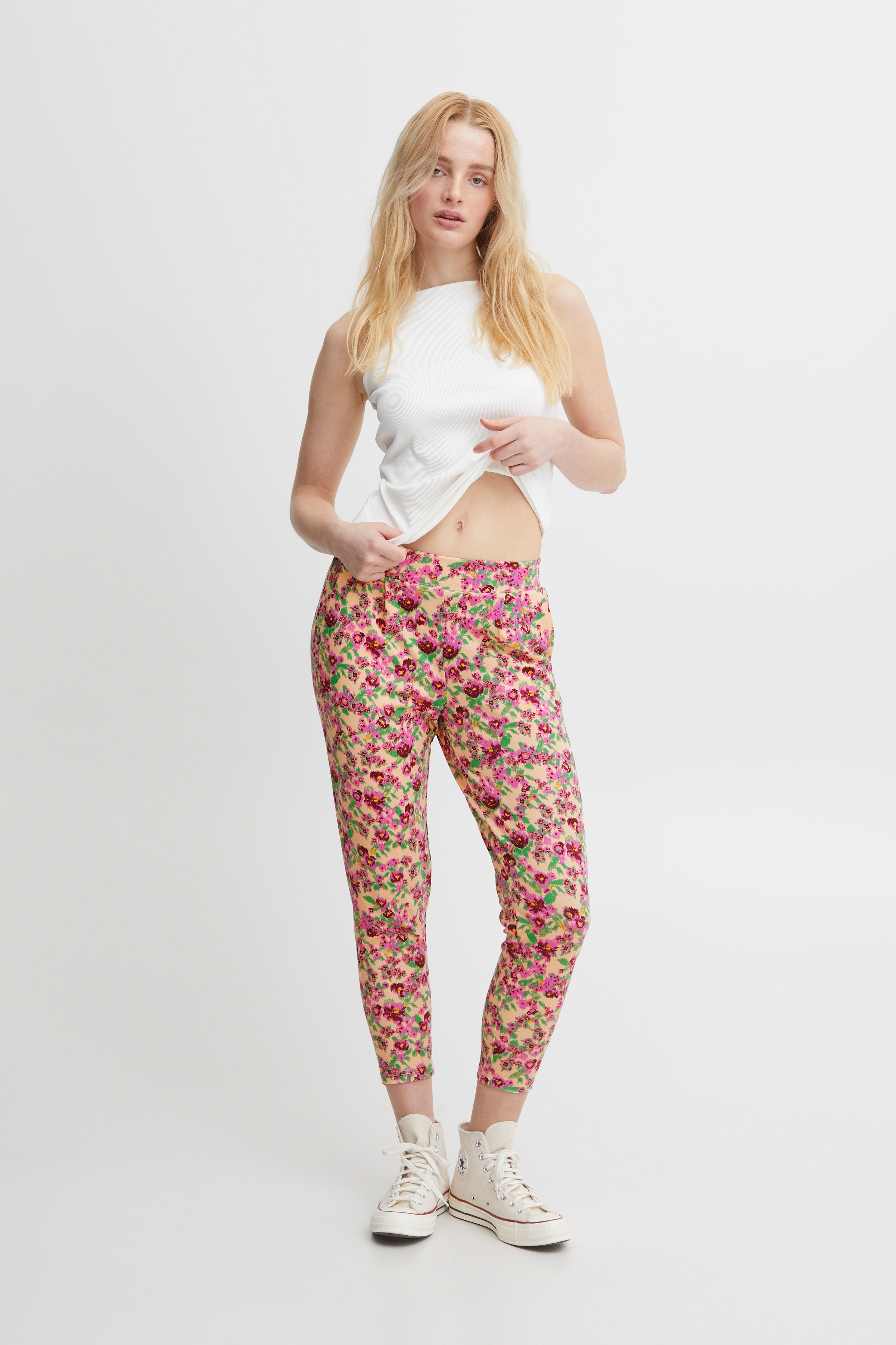 IHKATE Trousers LOOKBOOK FRONT 20118568-201850