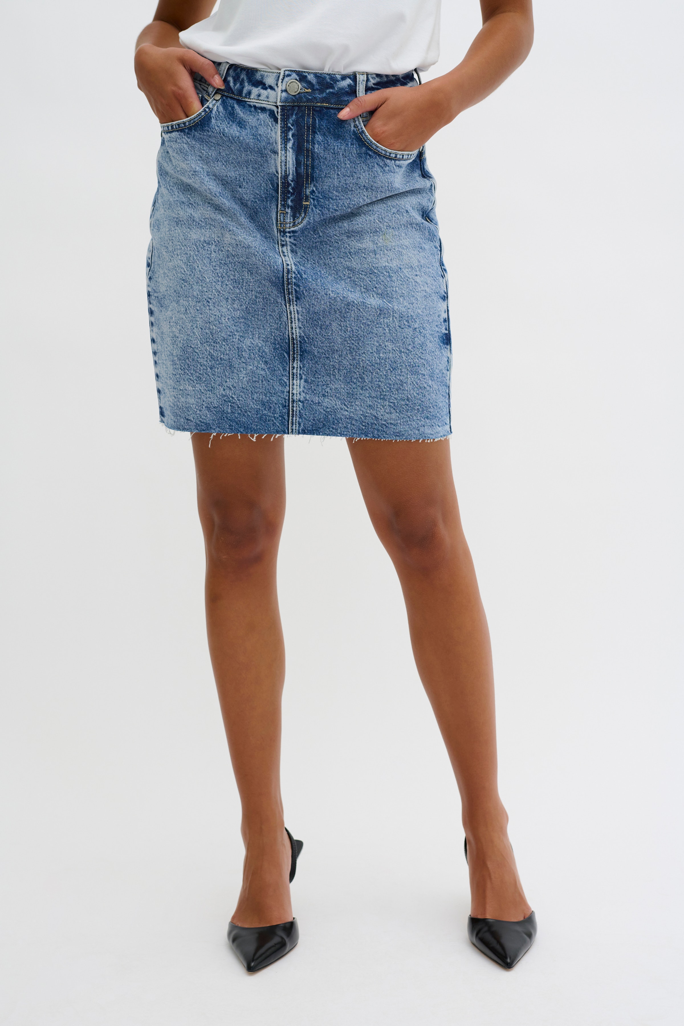 TusaMW Kjol LOOKBOOK FRONT 10704439-100053