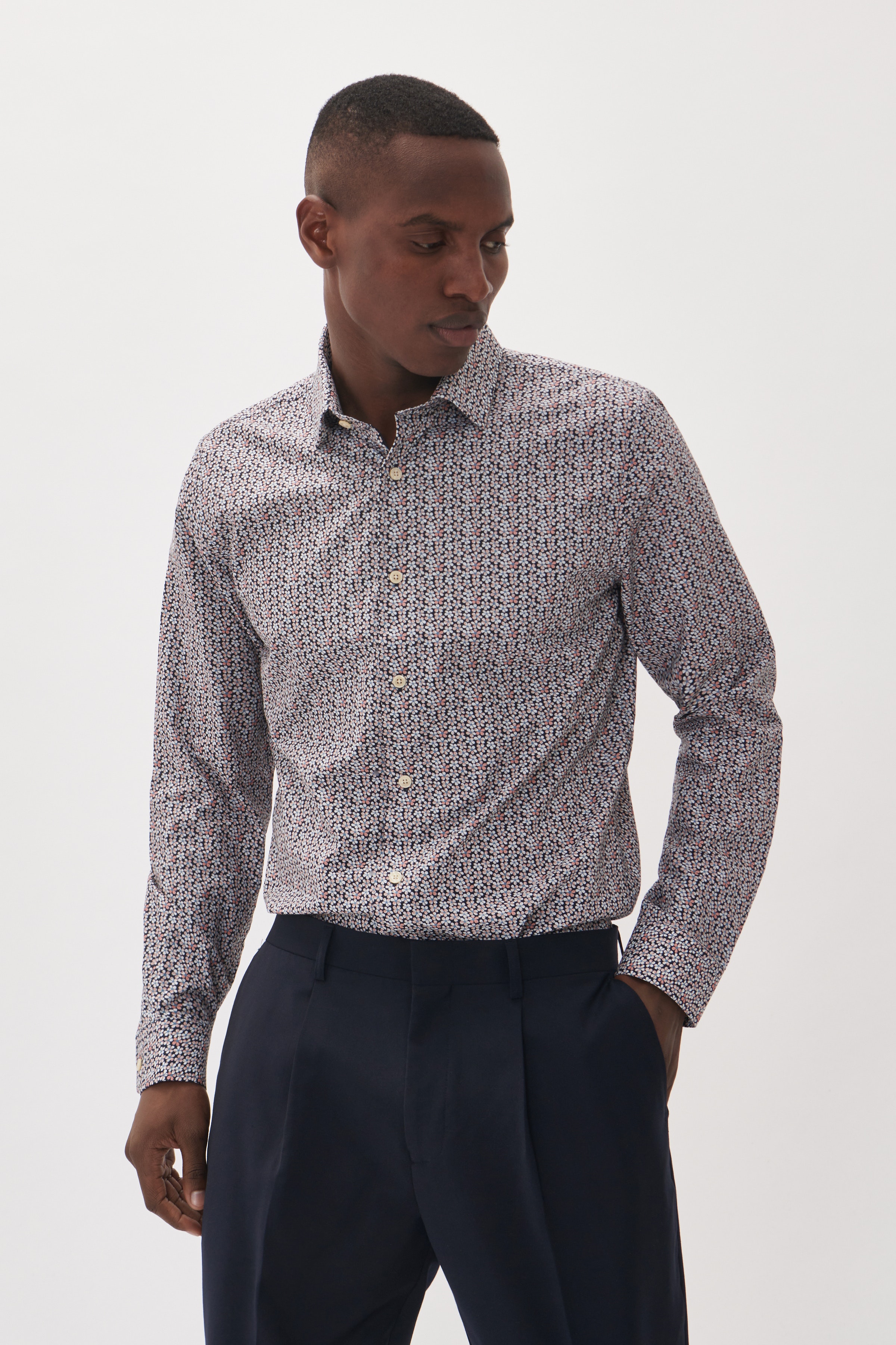 MAtrostol Skjorte LOOKBOOK FRONT 30207167-181629