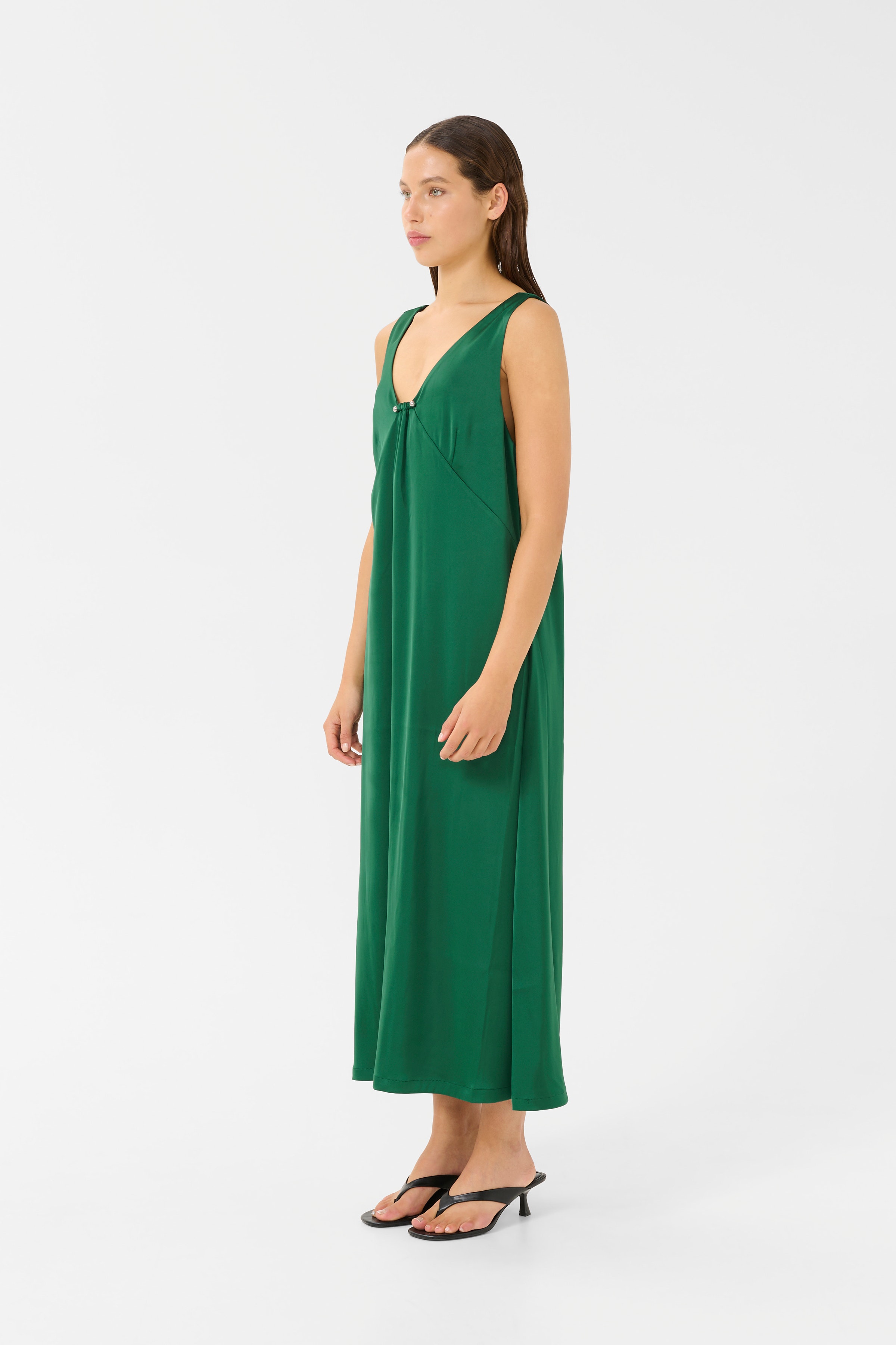 GZjessie Kjole LOOKBOOK FRONT 10910187-185616