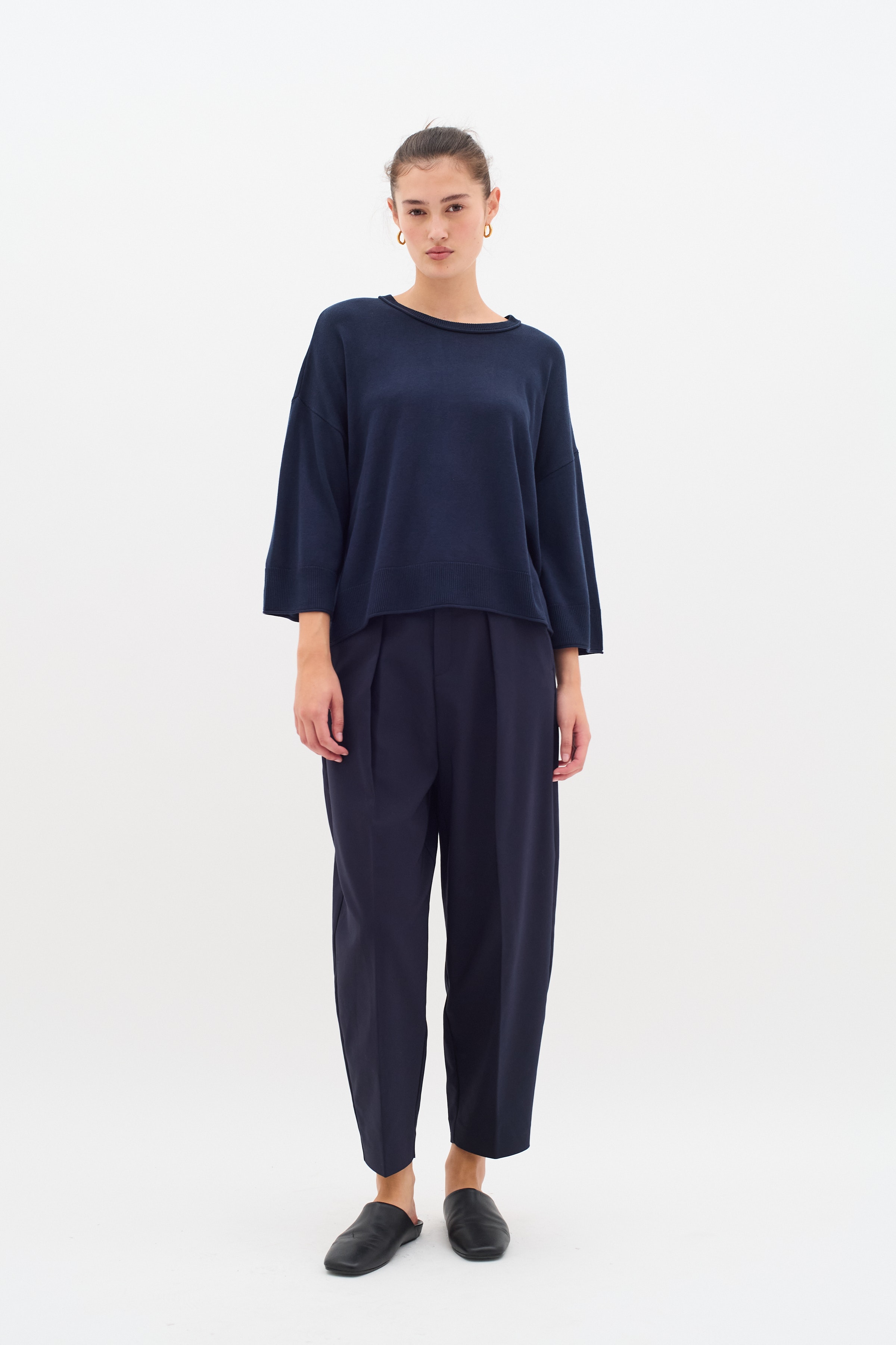 ZellaIW Barrel Trousers LOOKBOOK FRONT 30107207-300005