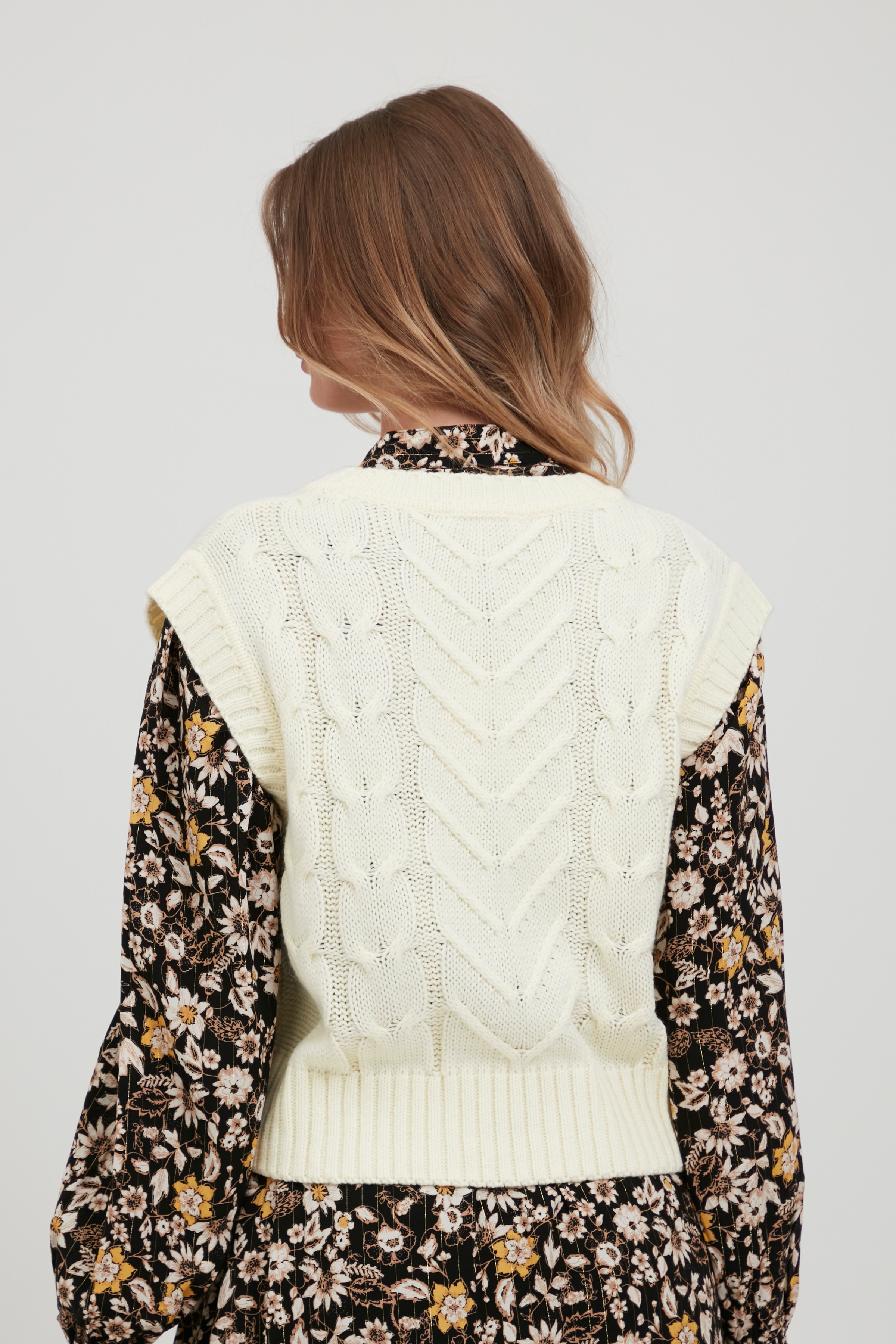 Strikvest LOOKBOOK FRONT 20810218-130905